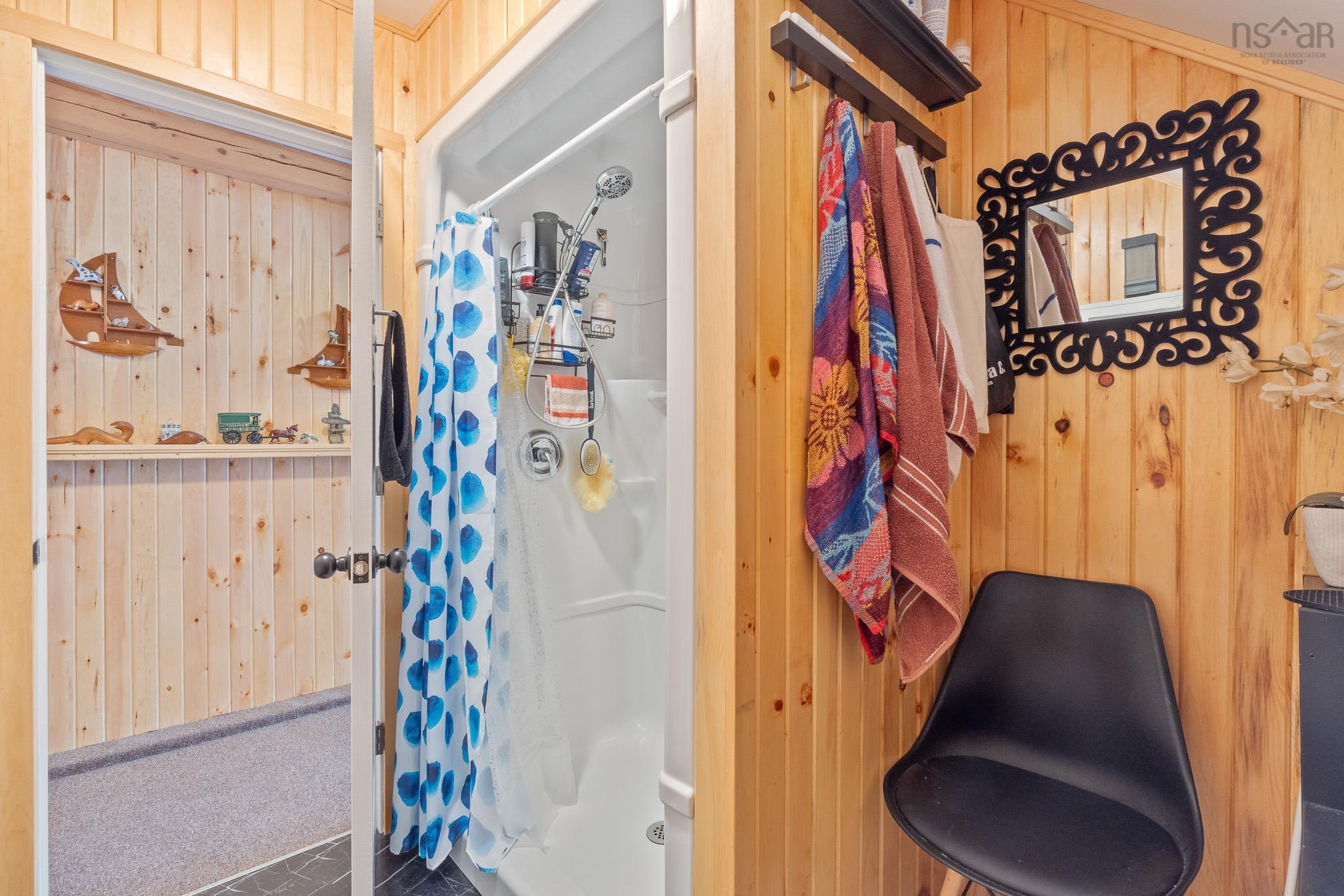 $324,000.00: 9870 Trunk 8 Highway, Caledonia