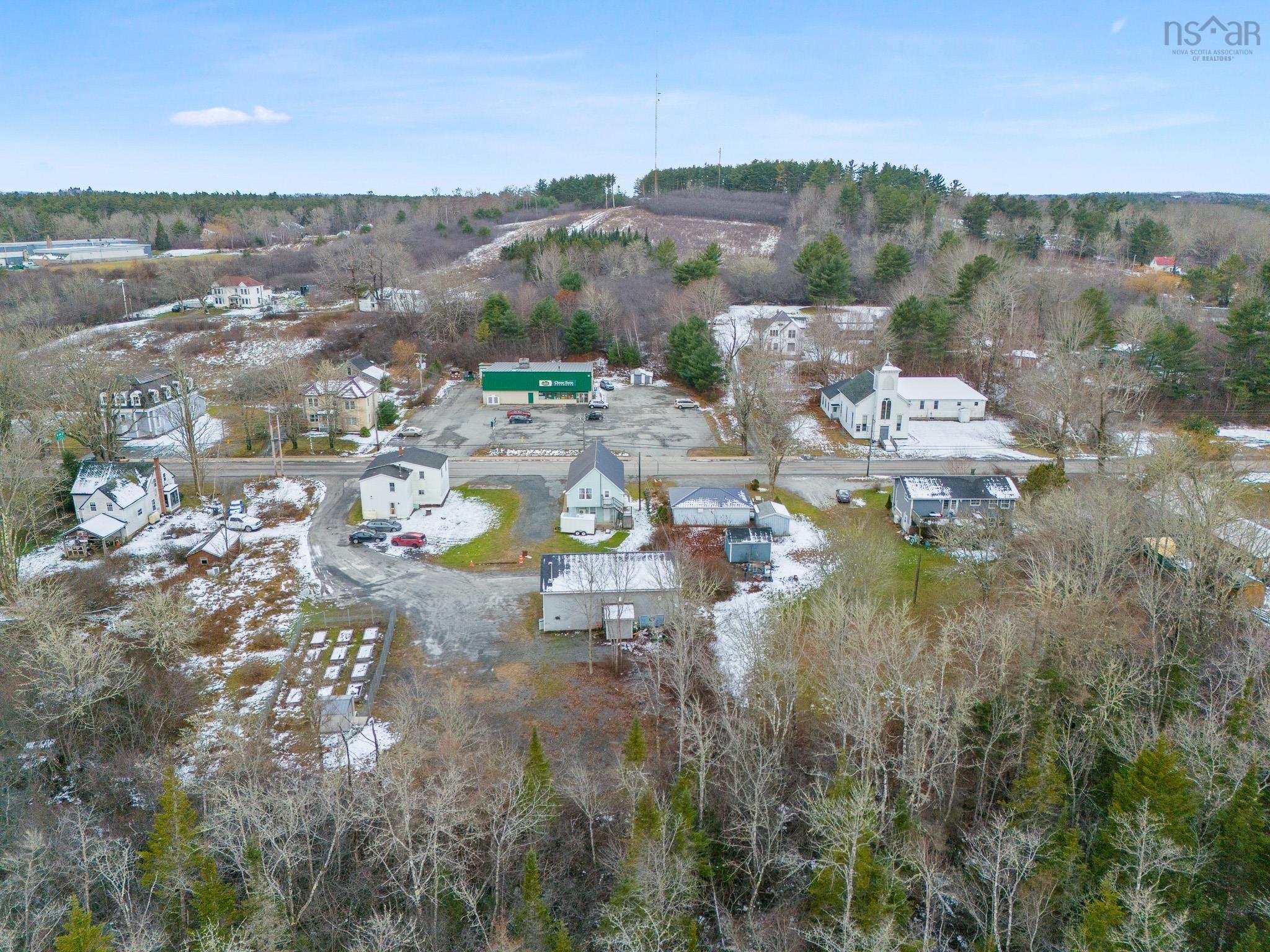 $324,000.00: 9870 Trunk 8 Highway, Caledonia