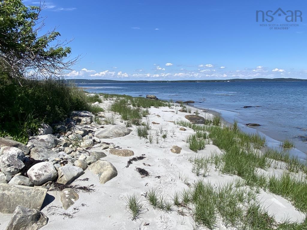 $1,599,000.00: 359 Long Cove Road, Port Medway