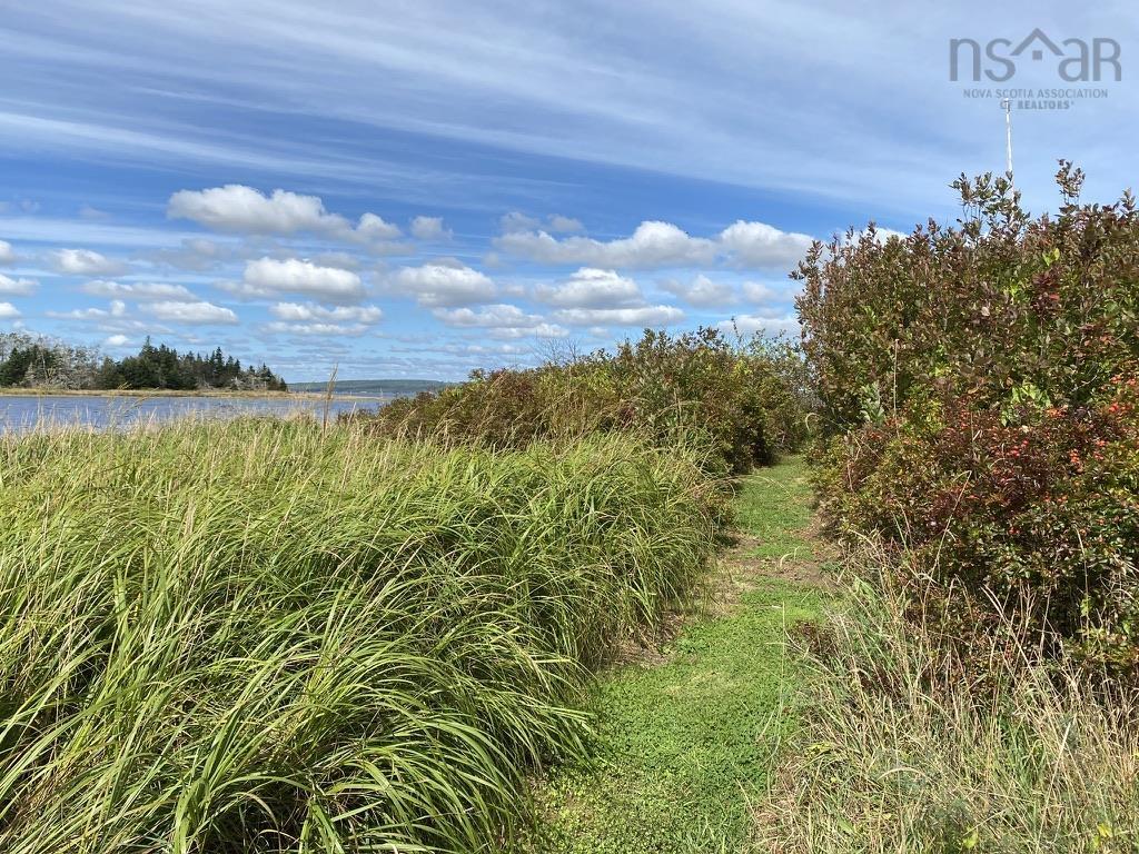 $1,599,000.00: 359 Long Cove Road, Port Medway