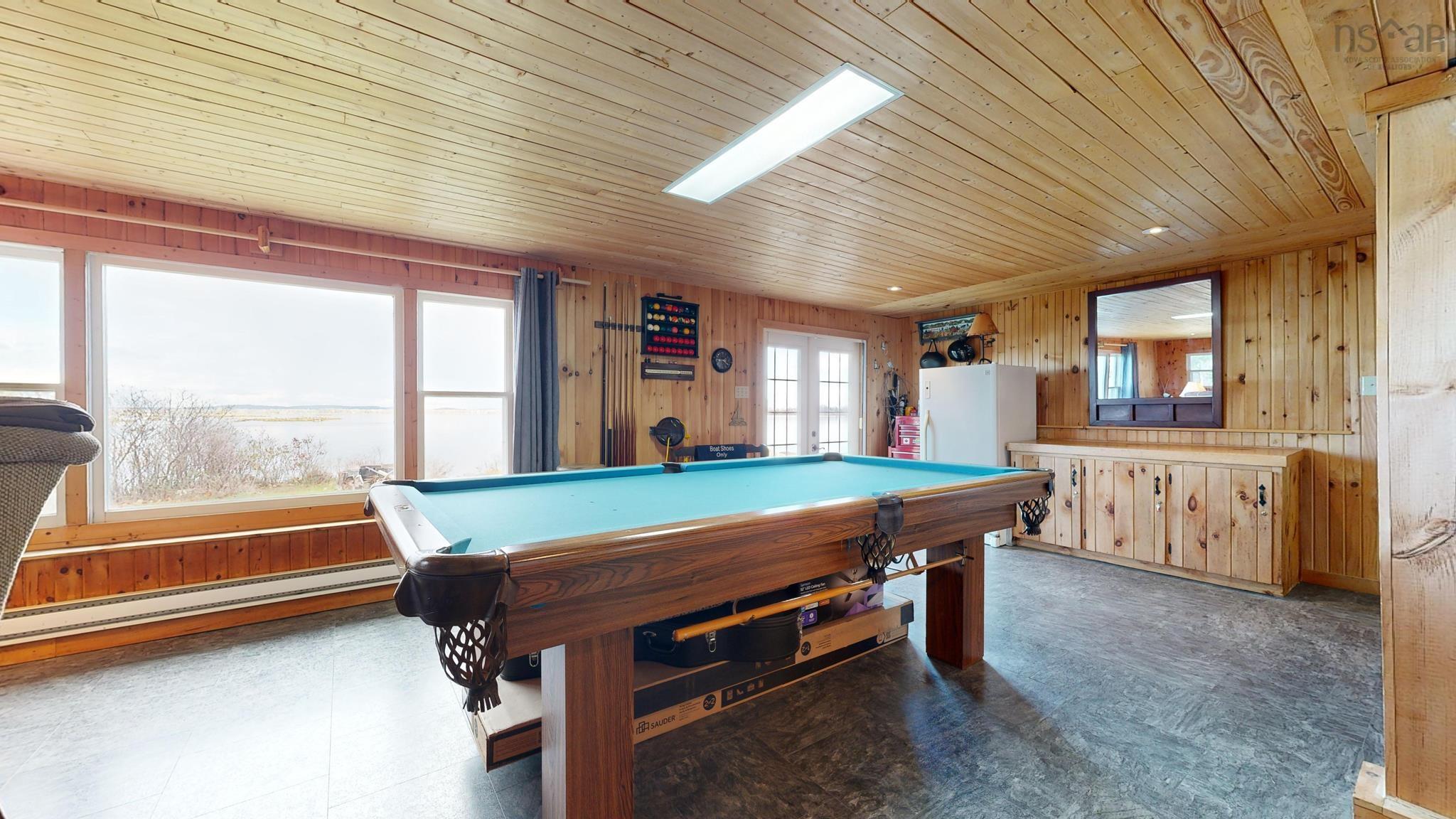 $879,000.00: 226 South West Cove Road, Port Medway