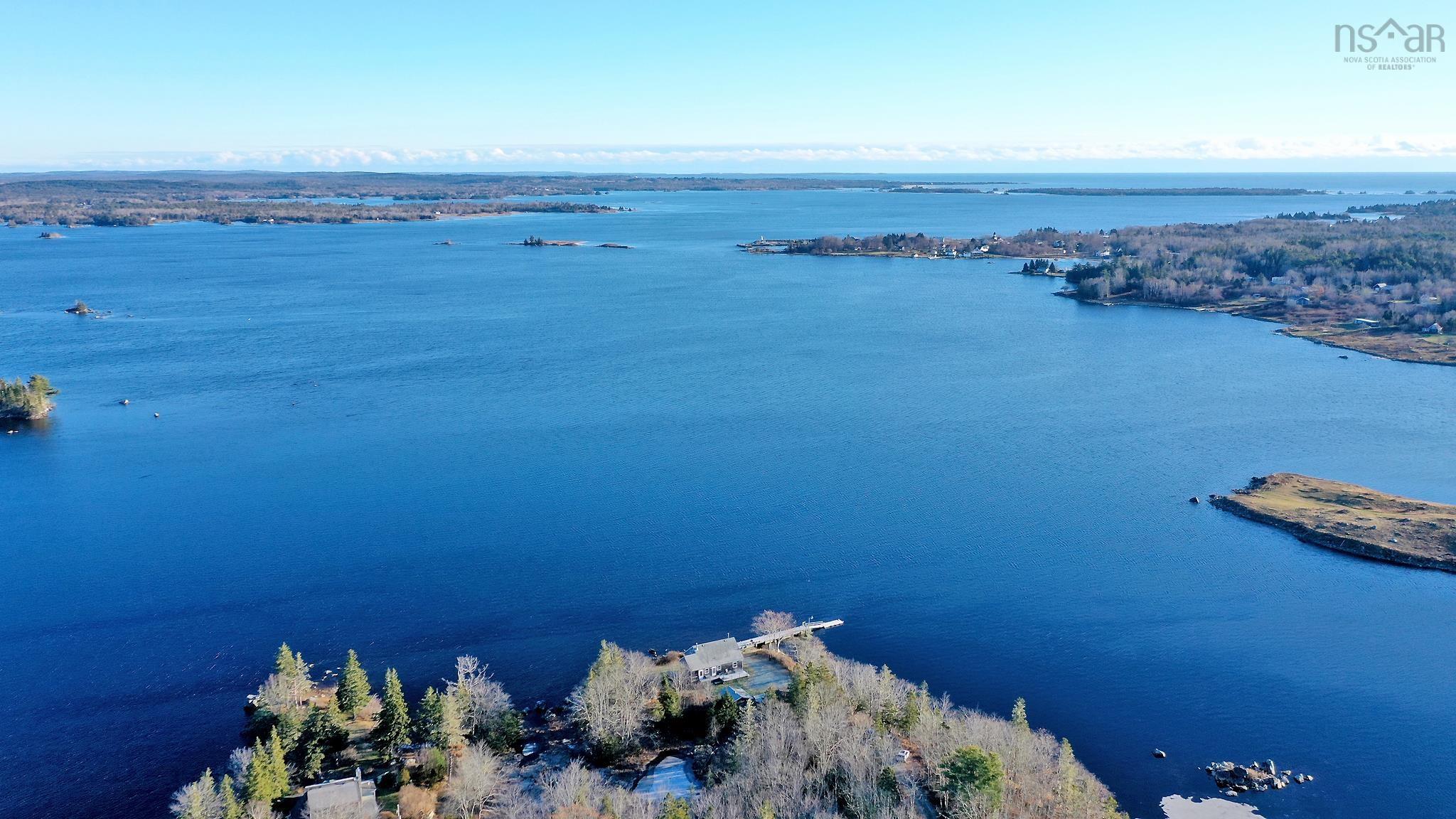 $879,000.00: 226 South West Cove Road, Port Medway