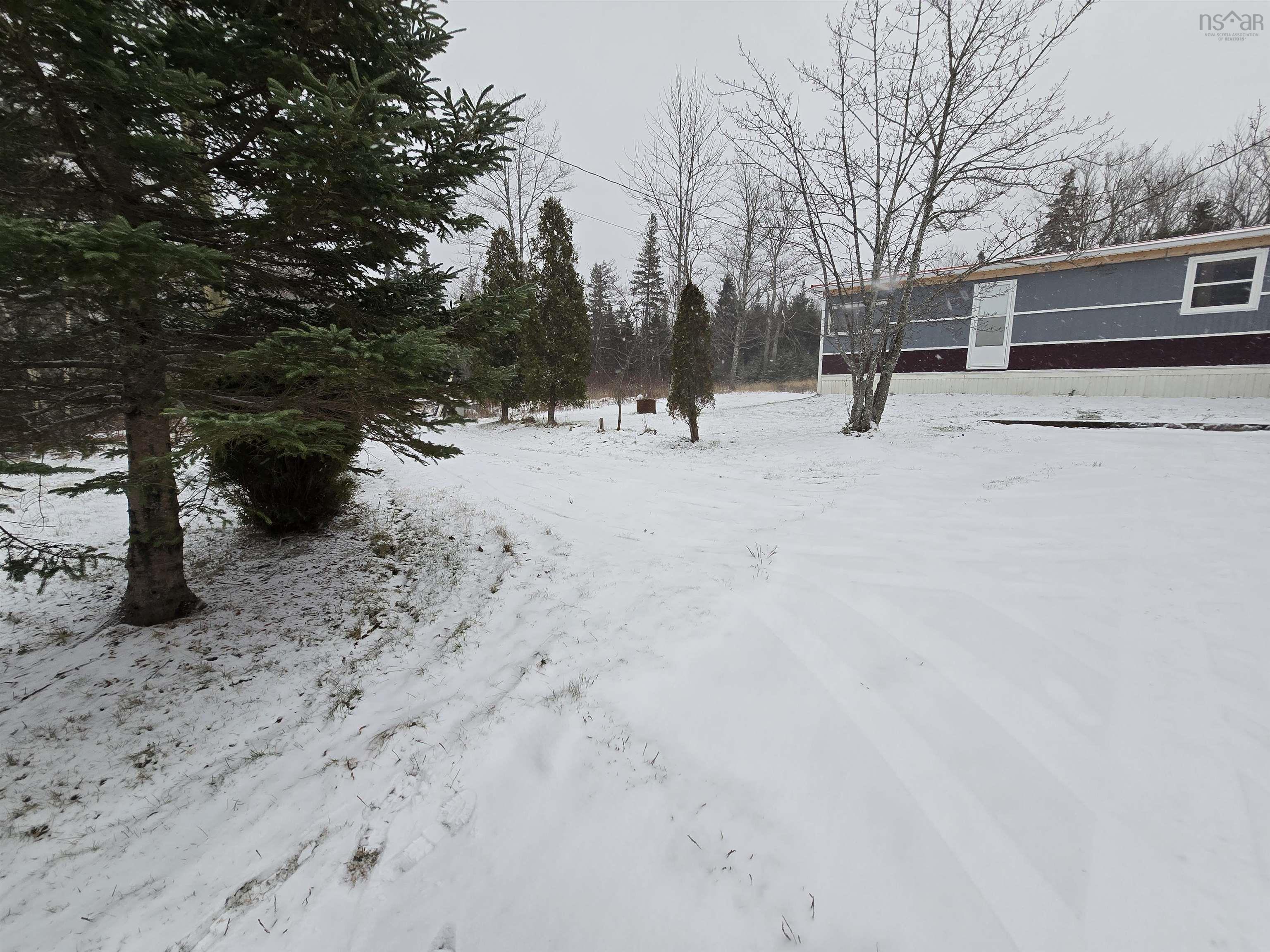 $74,900.00: 9890 Highway 4, French River