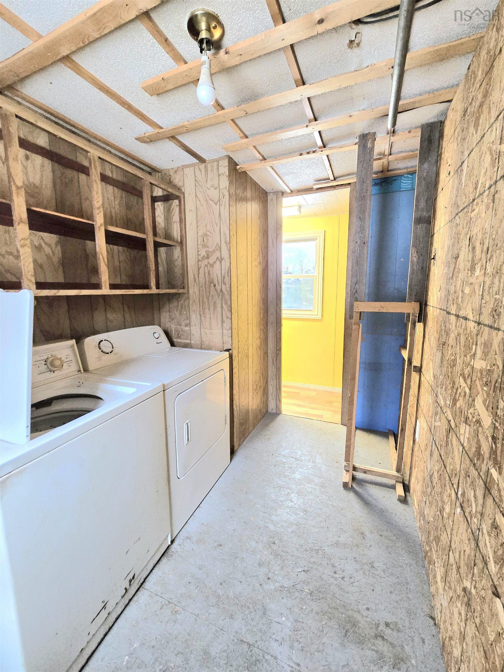 $74,900.00: 9890 Highway 4, French River