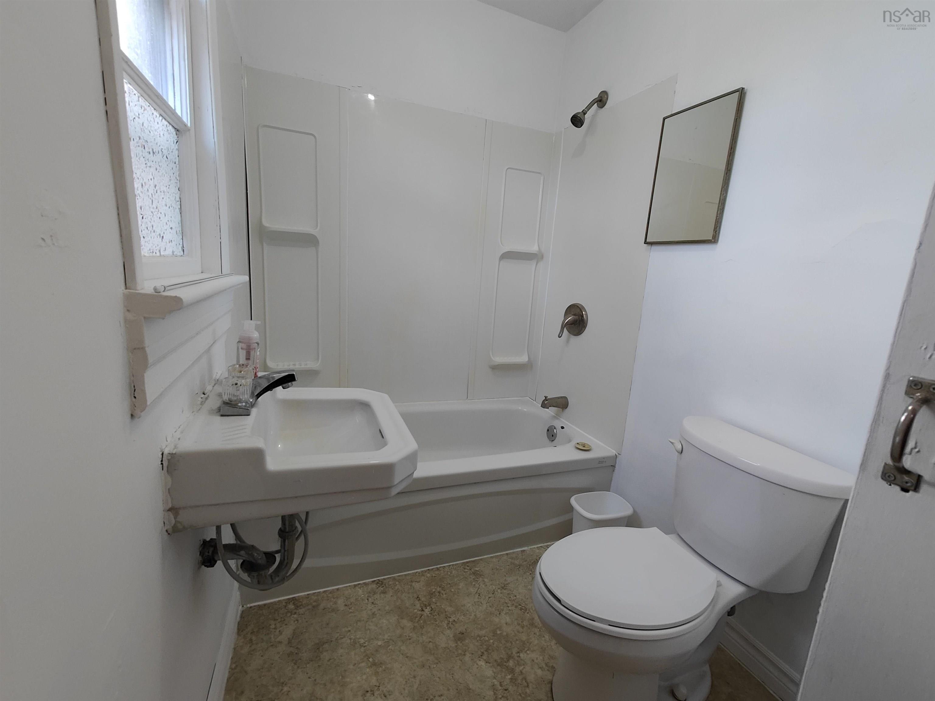 $149,000.00: 28 Strathcona Street, Westmount