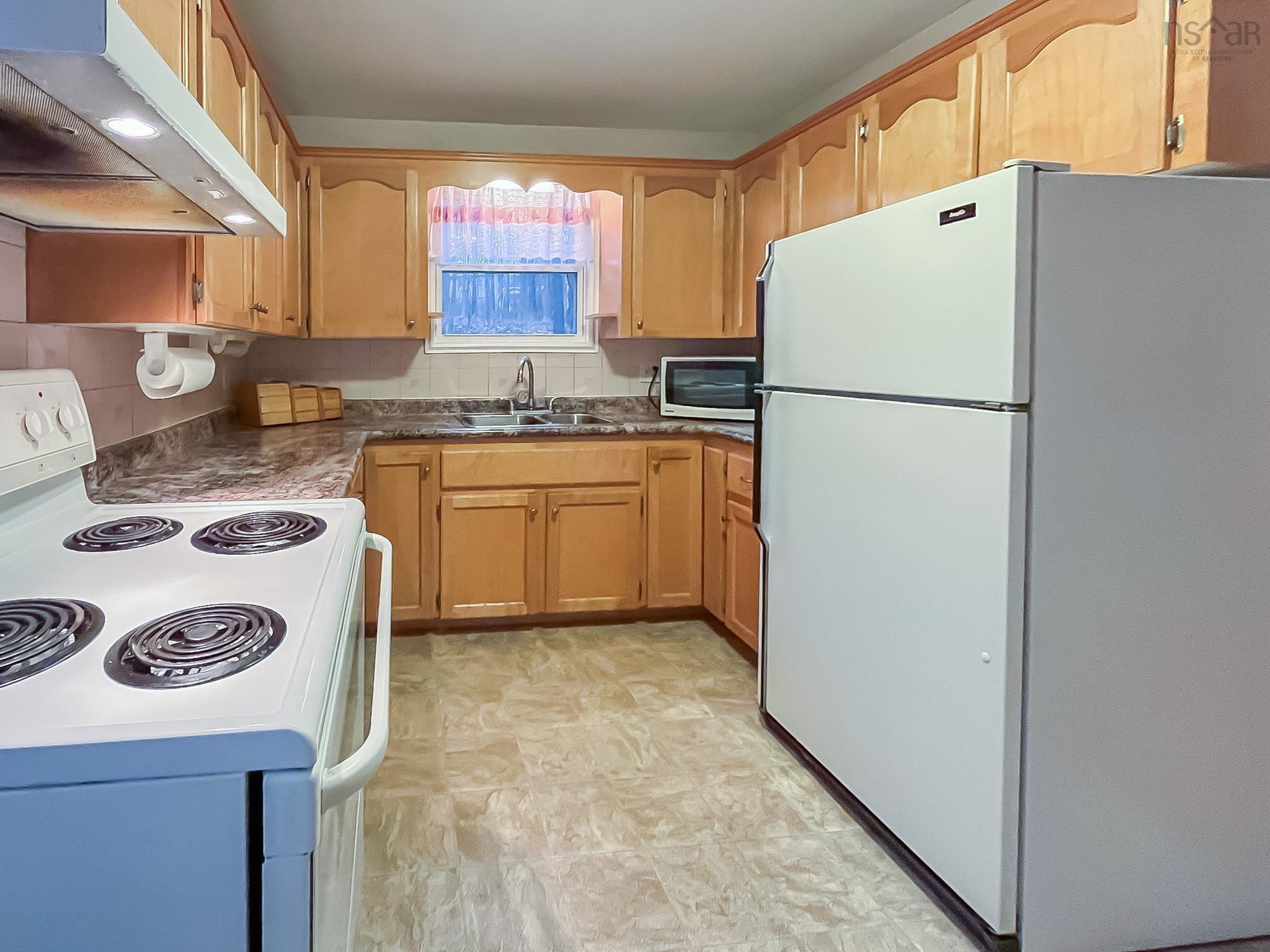 $325,000.00: 78 Pinehurst Avenue, Bridgewater