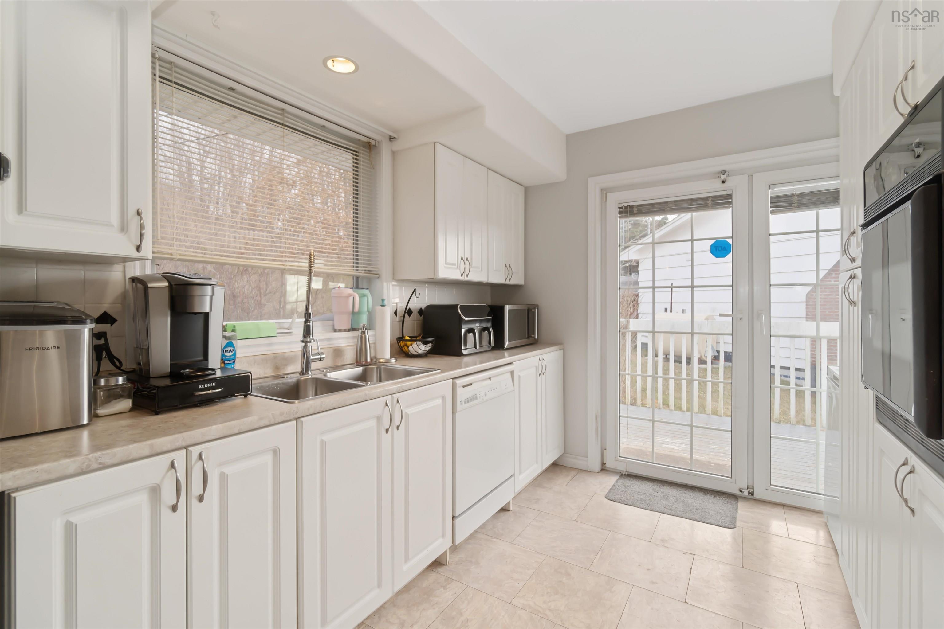 $449,900.00: 16 Ridgeview Drive, Lower Sackville
