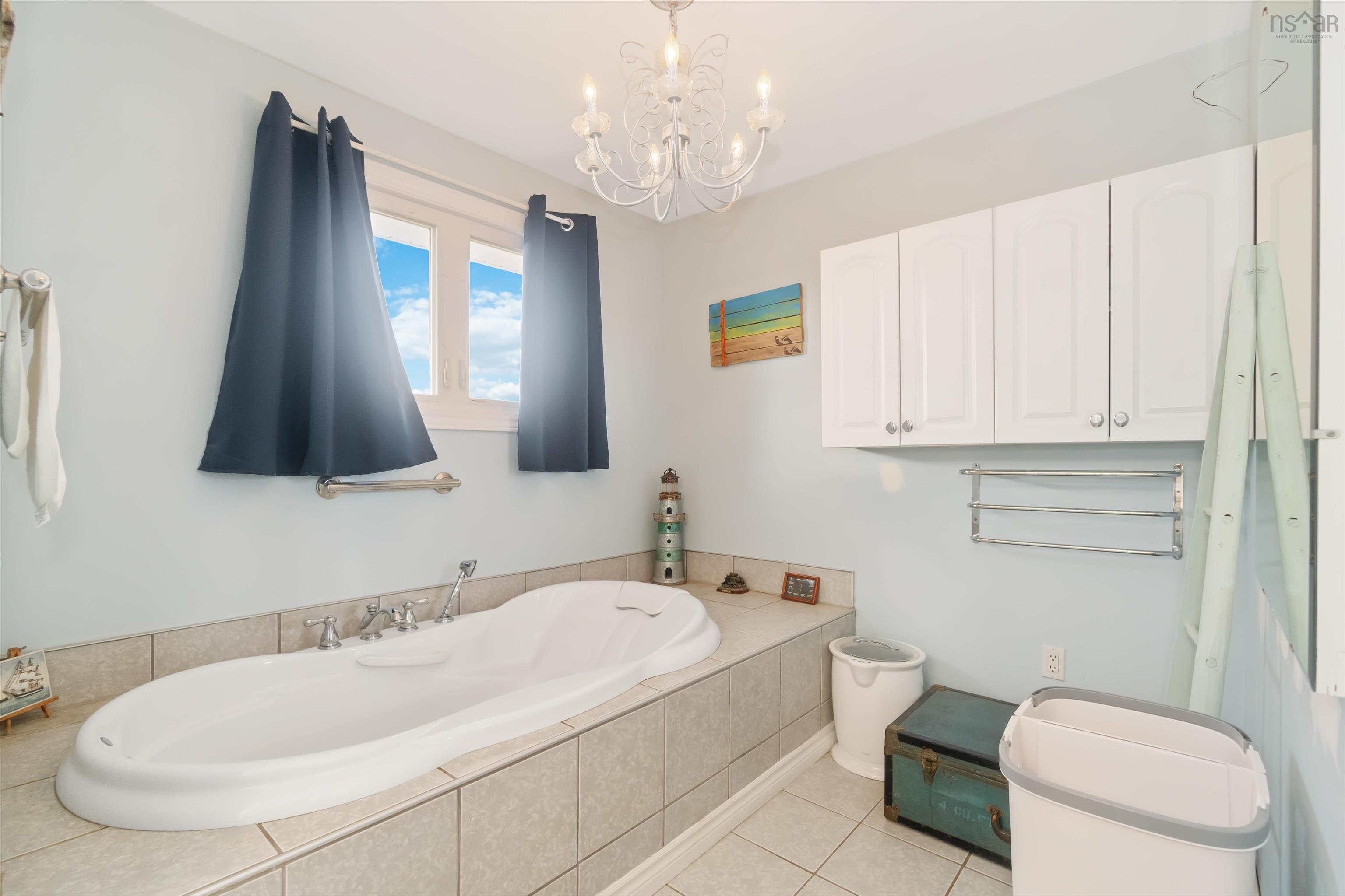 $449,900.00: 16 Ridgeview Drive, Lower Sackville