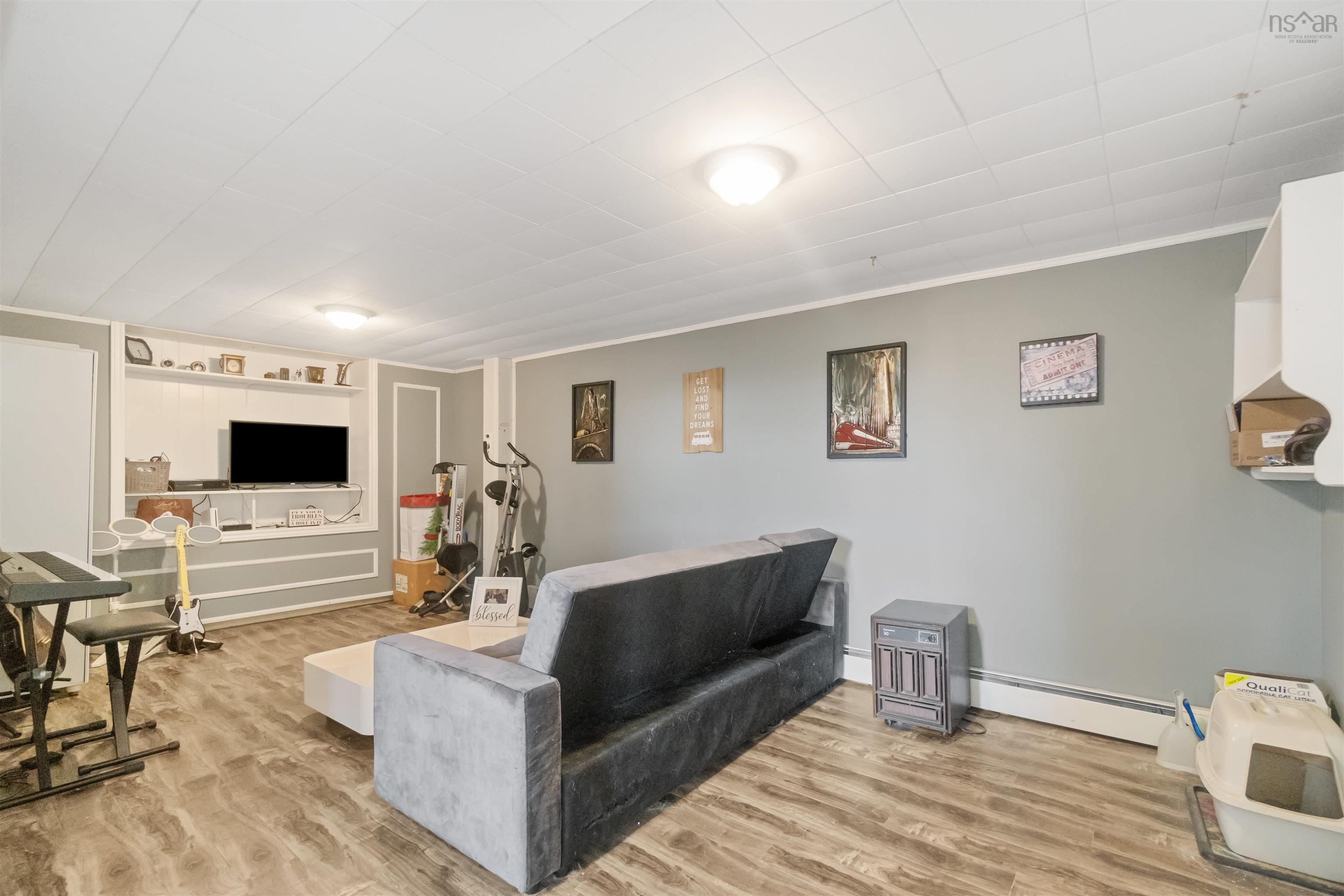 $449,900.00: 16 Ridgeview Drive, Lower Sackville