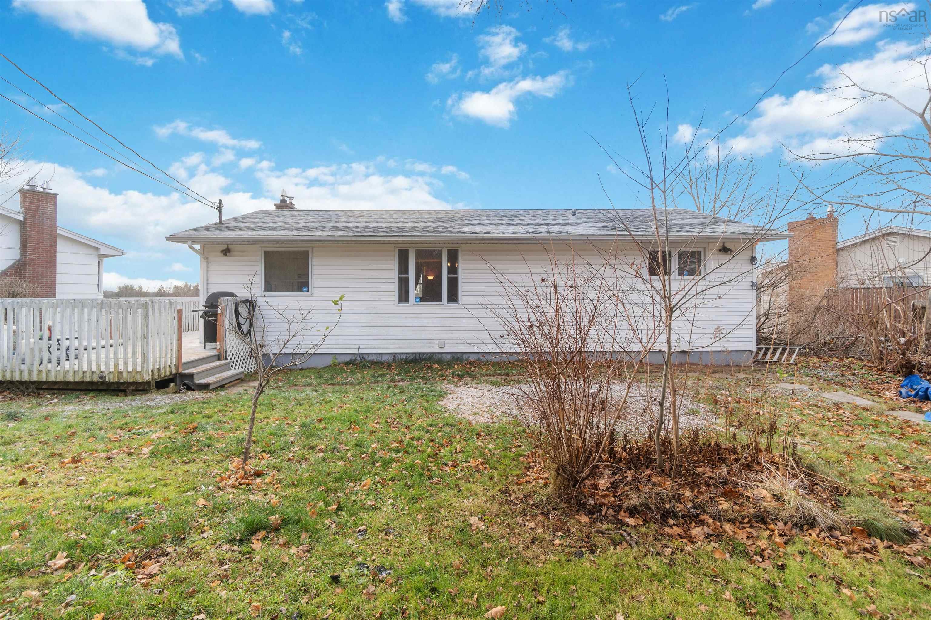 $449,900.00: 16 Ridgeview Drive, Lower Sackville