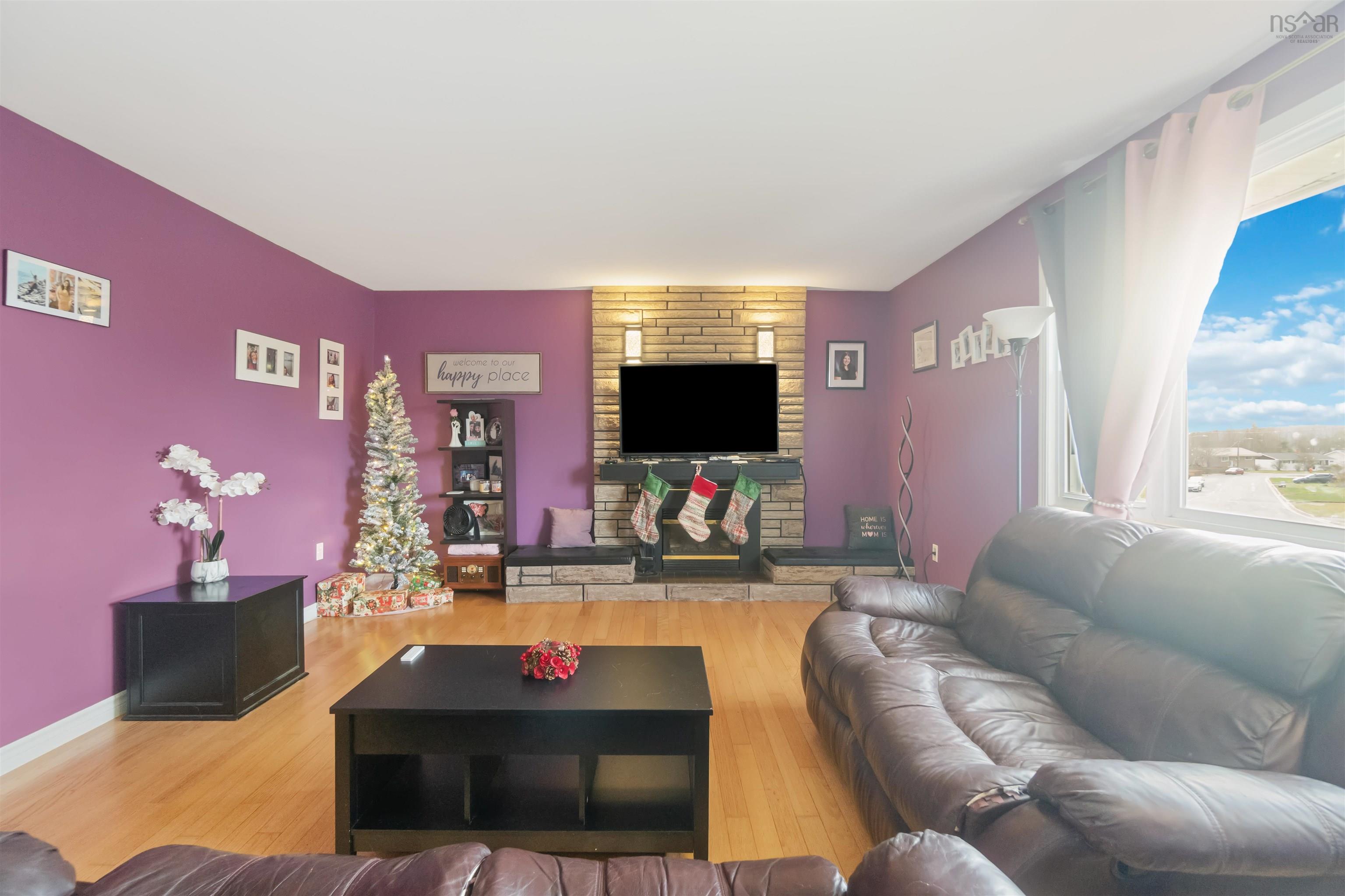 $449,900.00: 16 Ridgeview Drive, Lower Sackville