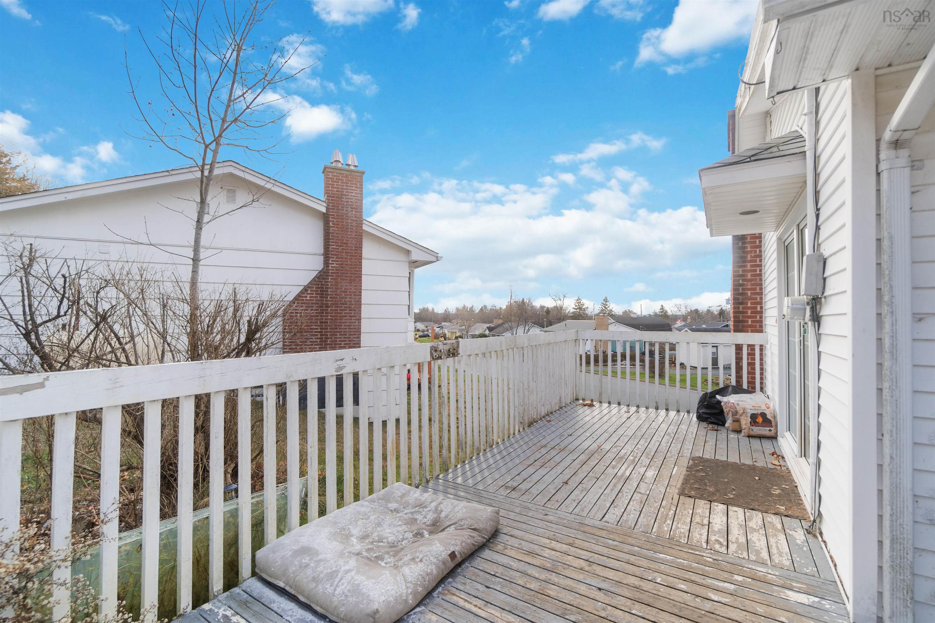 $449,900.00: 16 Ridgeview Drive, Lower Sackville