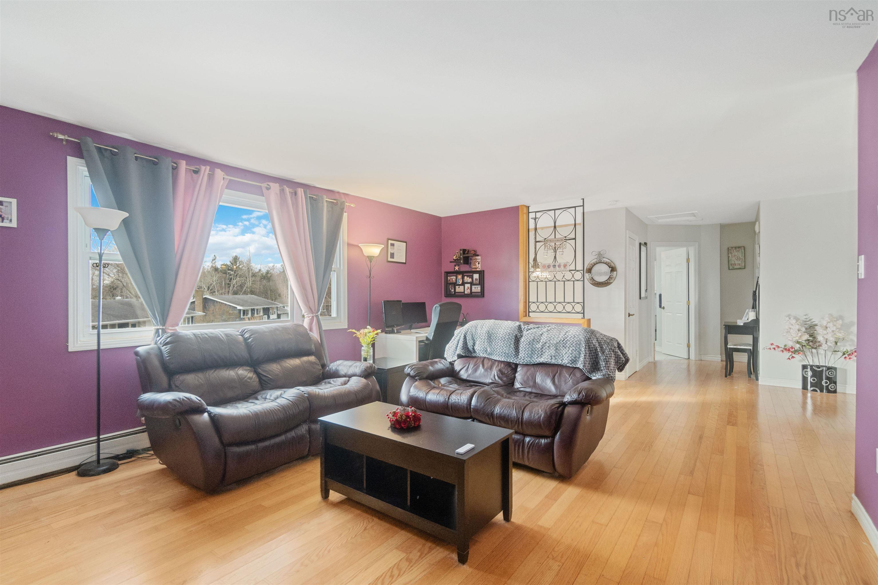 $449,900.00: 16 Ridgeview Drive, Lower Sackville