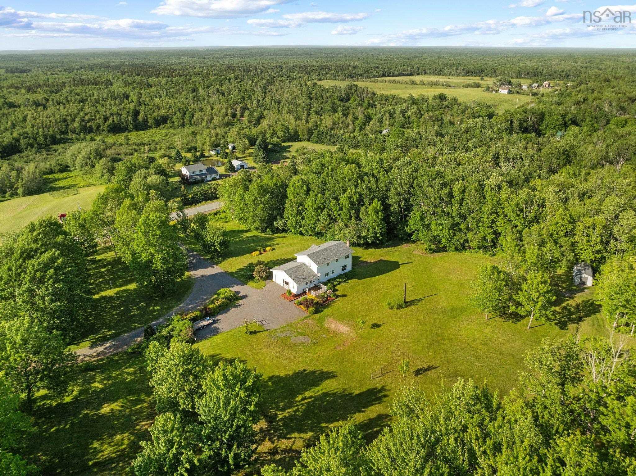 $549,900.00: 1528 Highway 246, Wentworth
