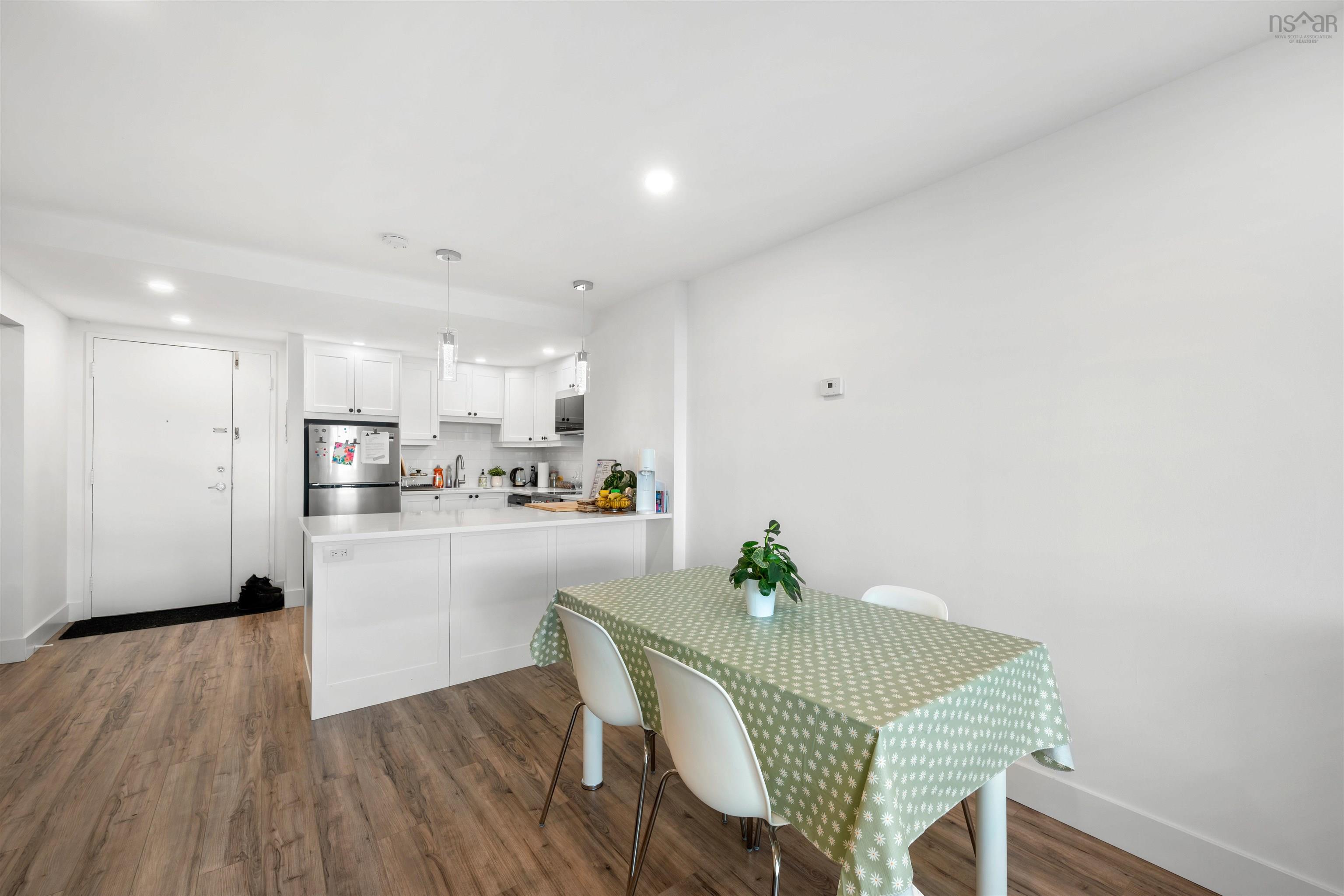 $364,900.00: 1707 6369 Coburg Road, Halifax