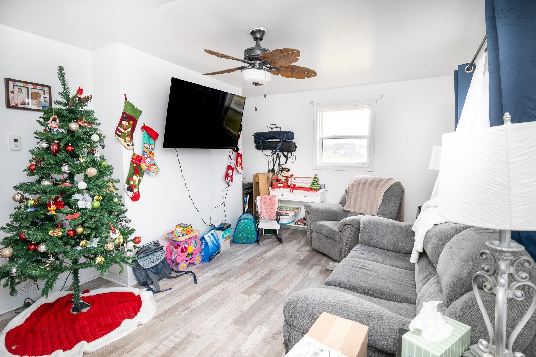 $88,000.00: 524 Second Street, New Waterford
