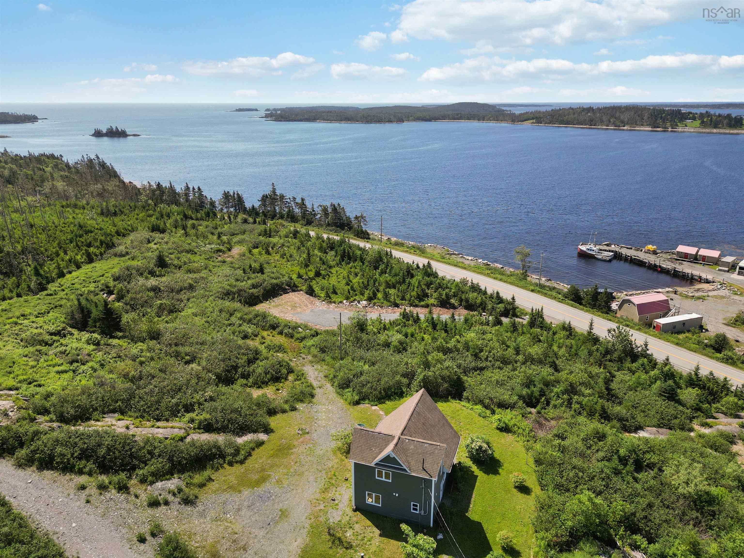 $375,000.00: 45 Platinum Lane, Popes Harbour