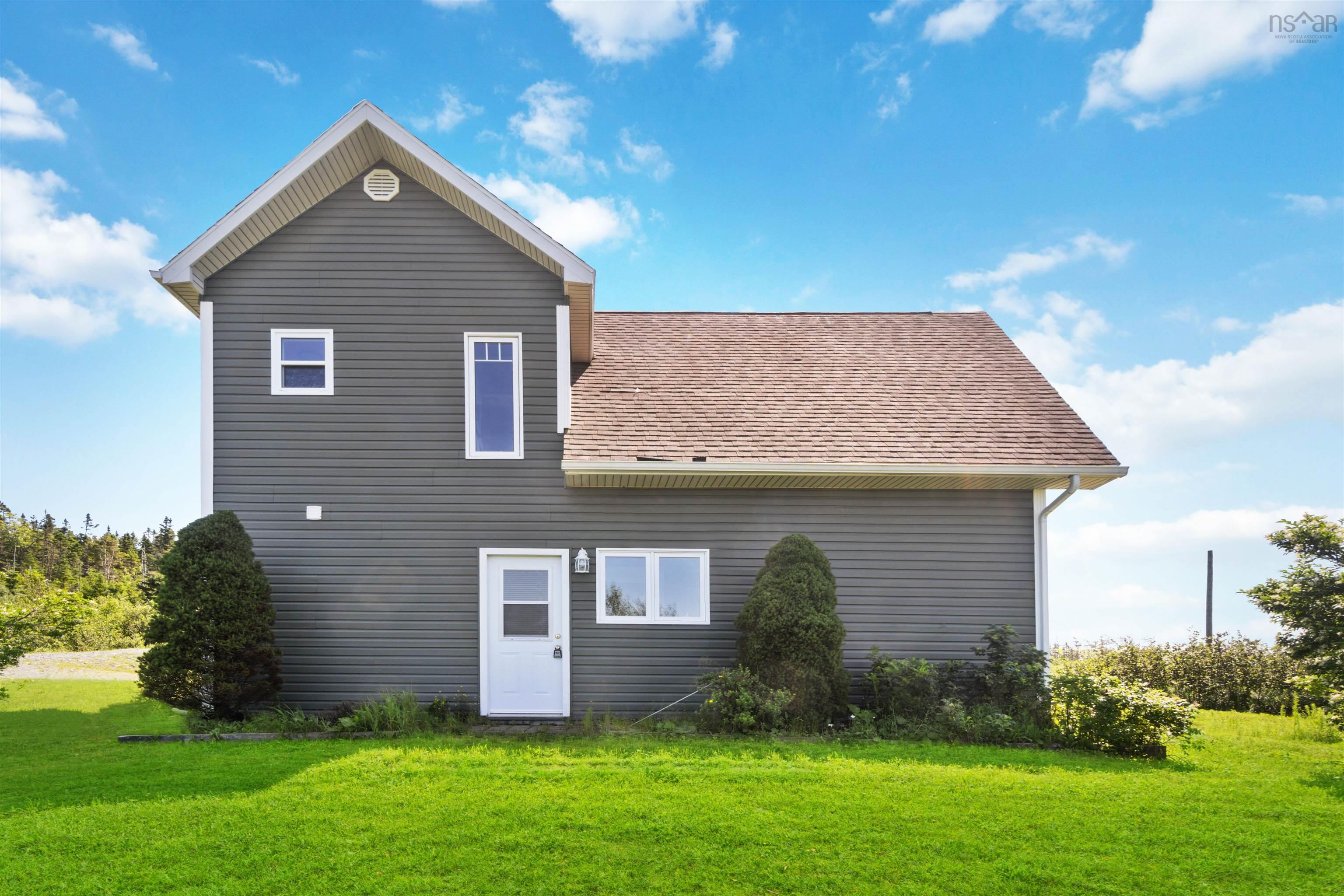 $375,000.00: 45 Platinum Lane, Popes Harbour