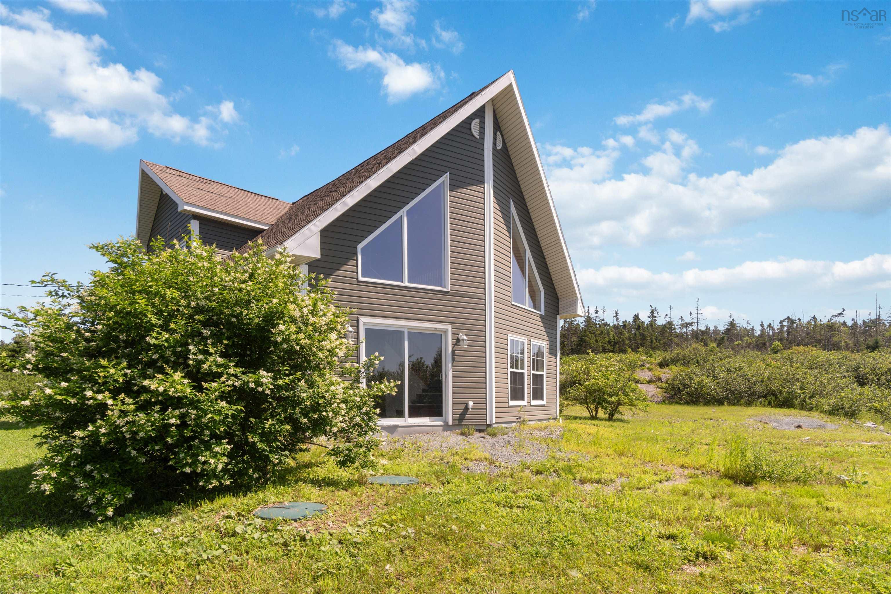$375,000.00: 45 Platinum Lane, Popes Harbour