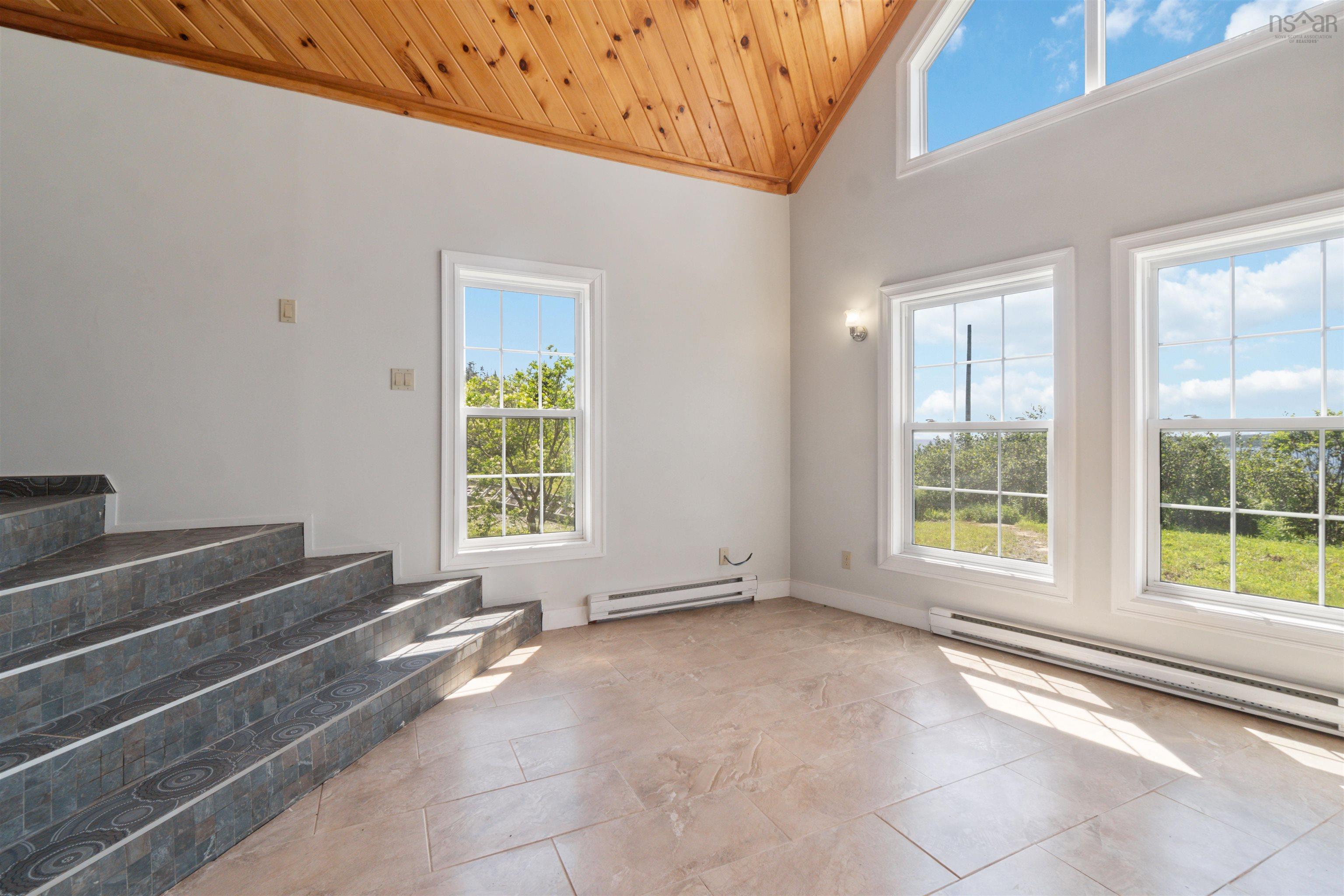 $375,000.00: 45 Platinum Lane, Popes Harbour
