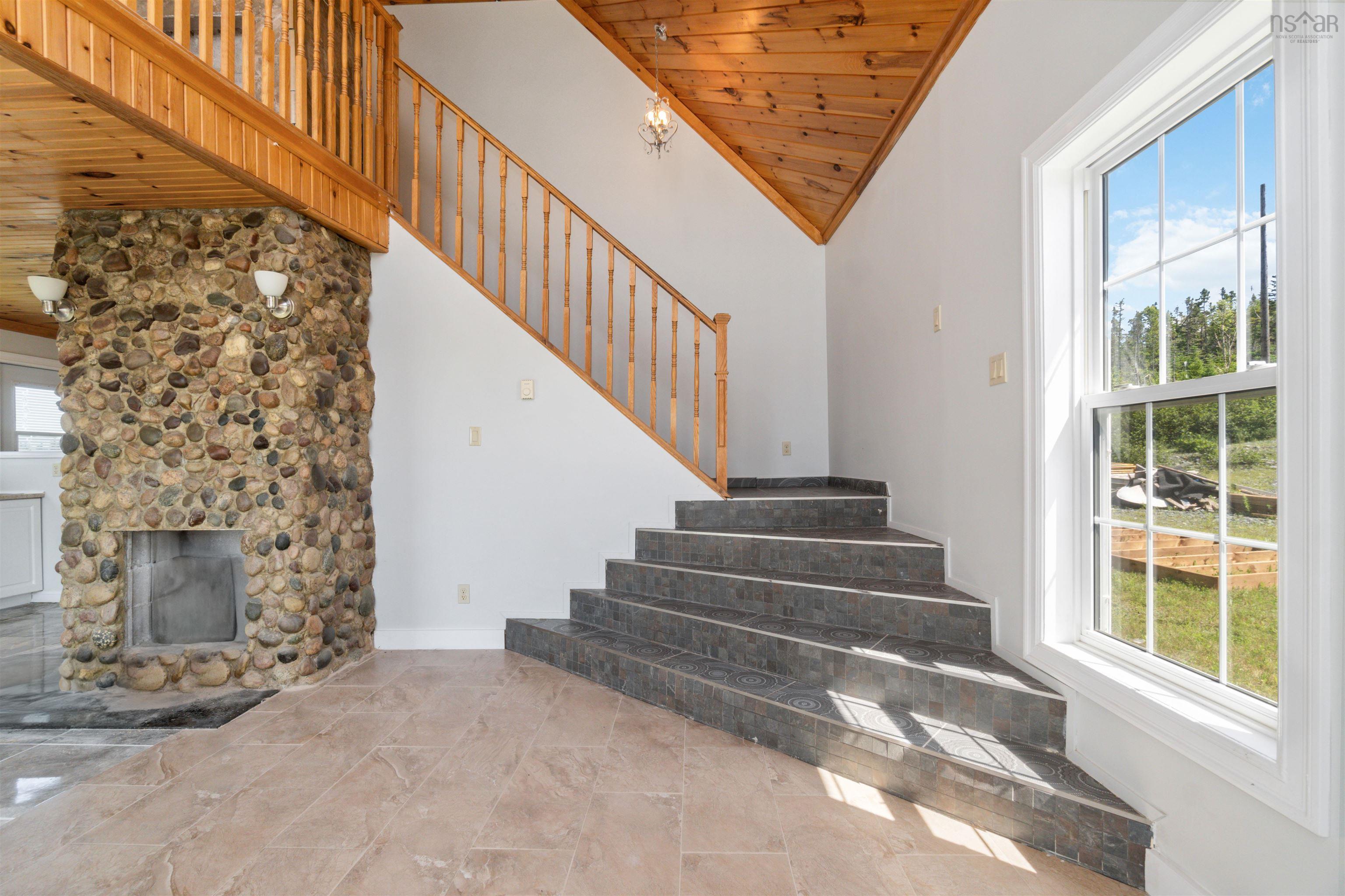 $375,000.00: 45 Platinum Lane, Popes Harbour