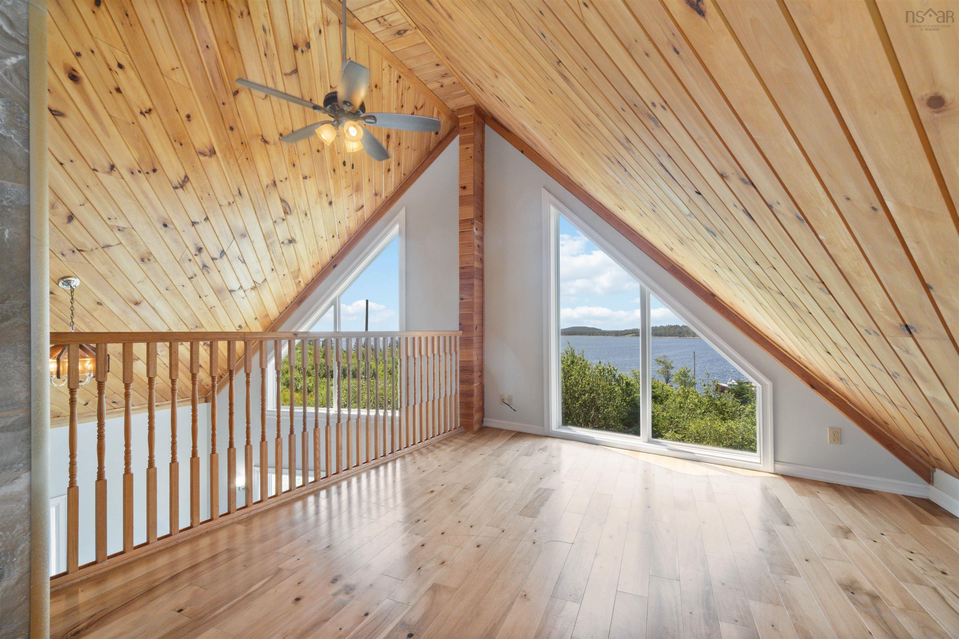 $375,000.00: 45 Platinum Lane, Popes Harbour