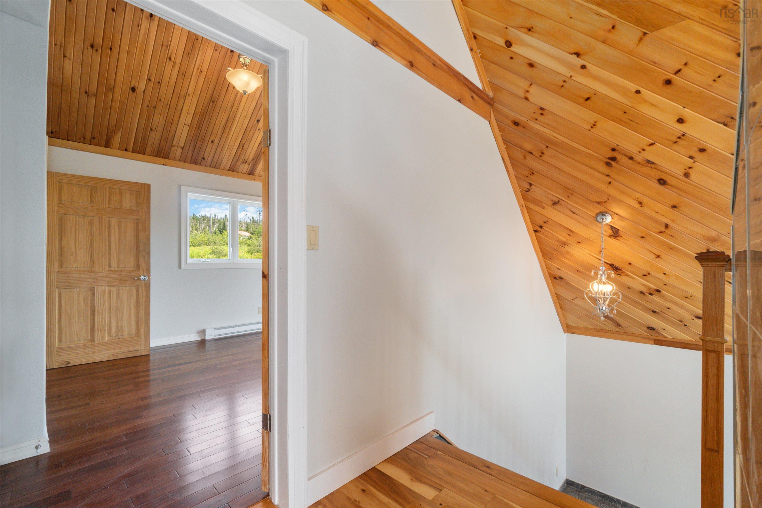 $375,000.00: 45 Platinum Lane, Popes Harbour