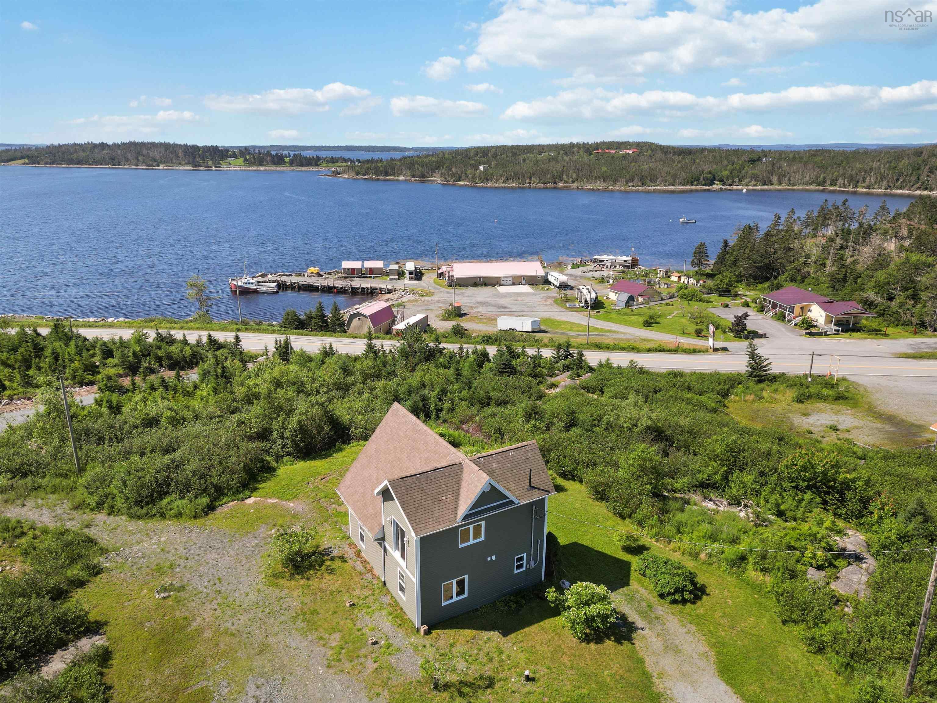 $375,000.00: 45 Platinum Lane, Popes Harbour