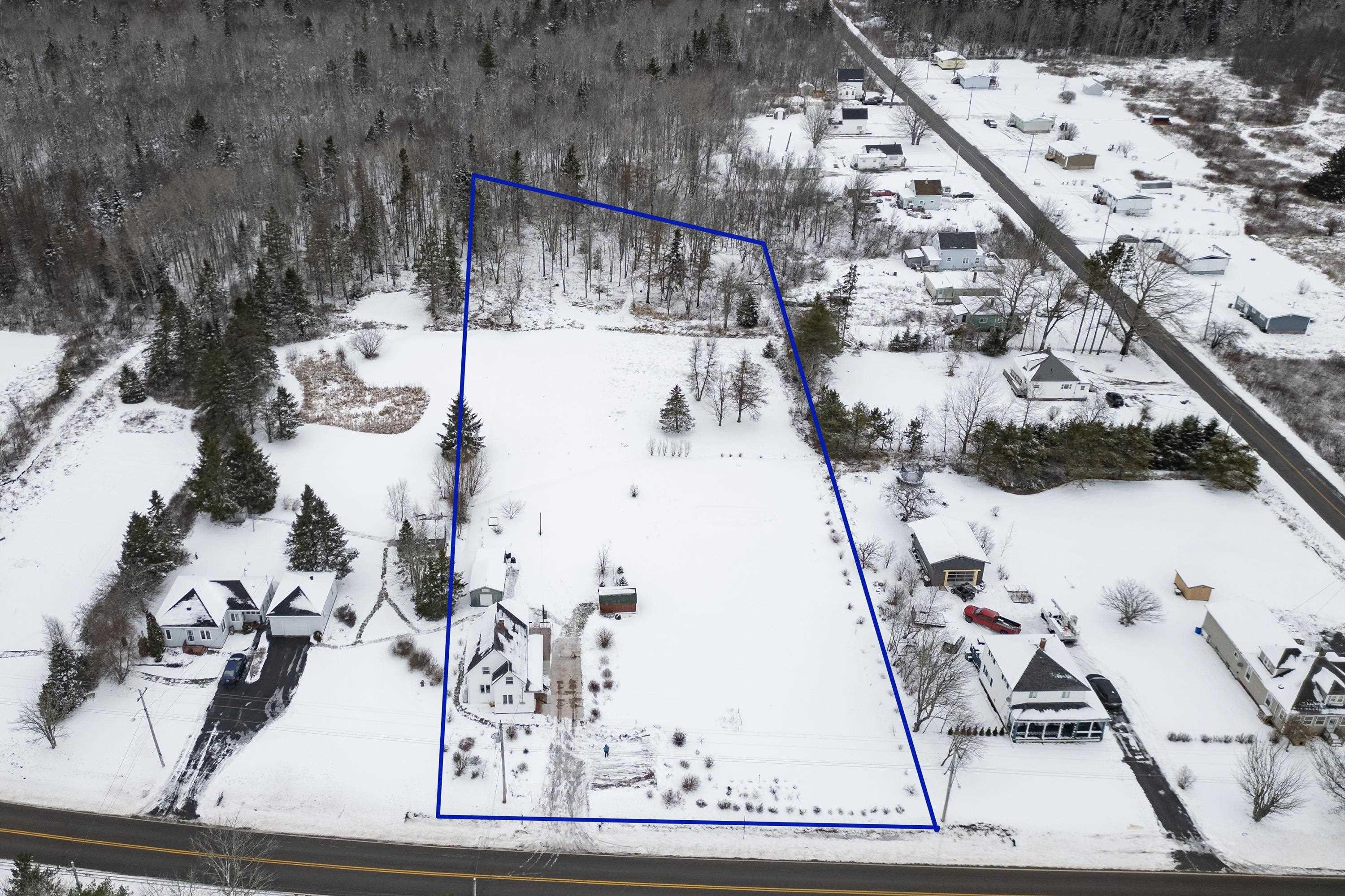 $183,900.00: 1555 Highway 242, River Hebert