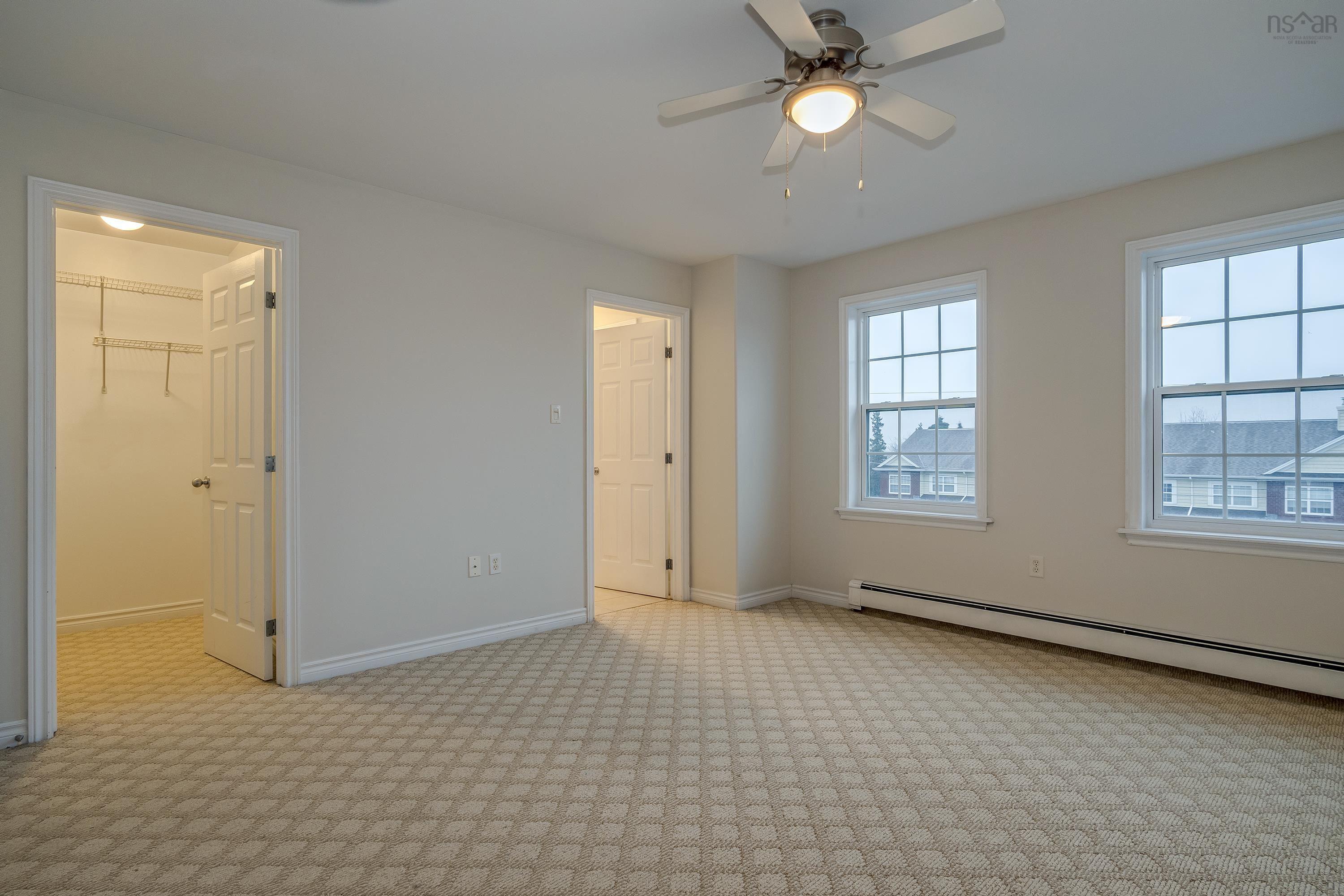 $509,900.00: 54 Surrey Way, Dartmouth