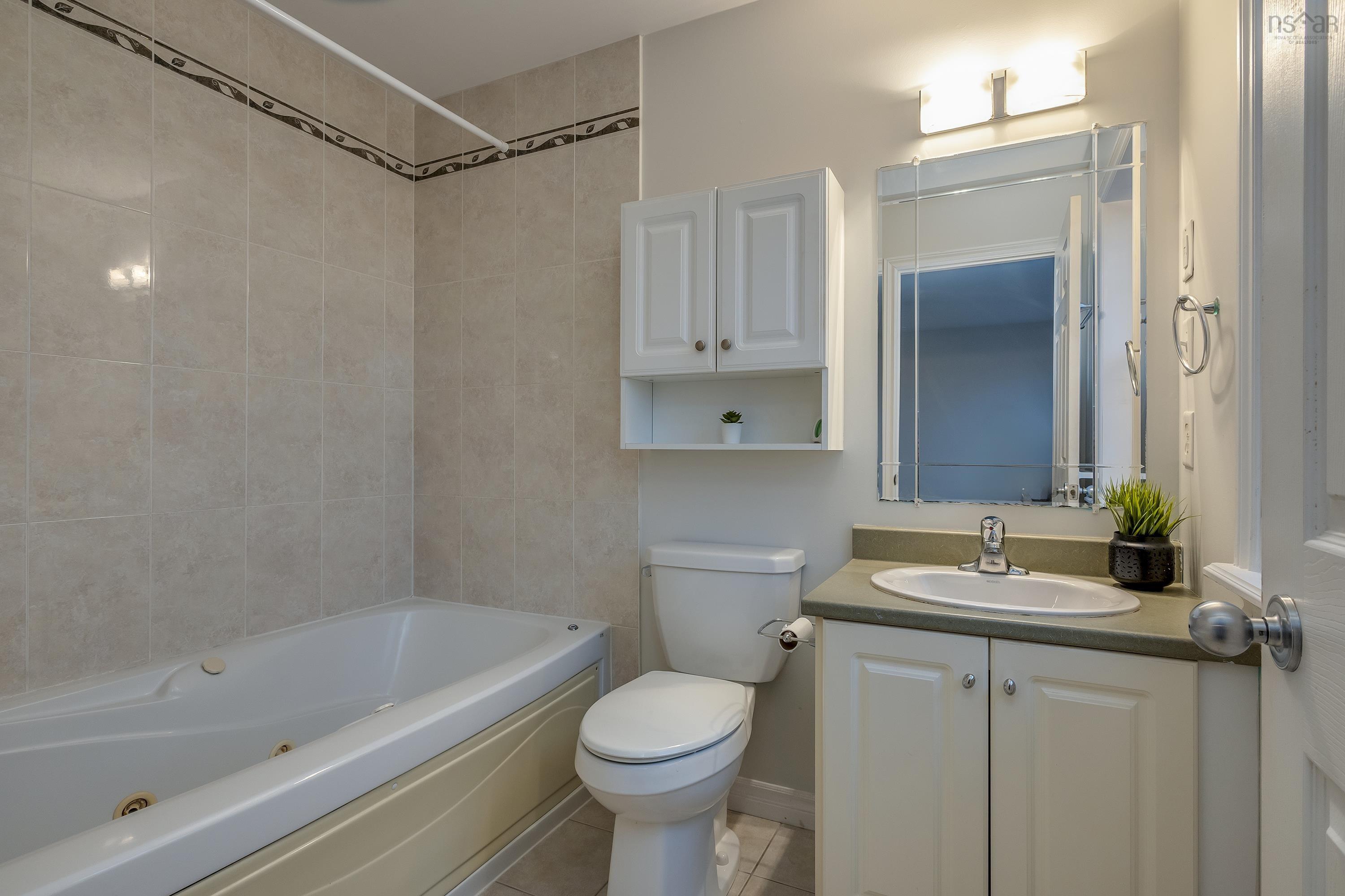 $509,900.00: 54 Surrey Way, Dartmouth