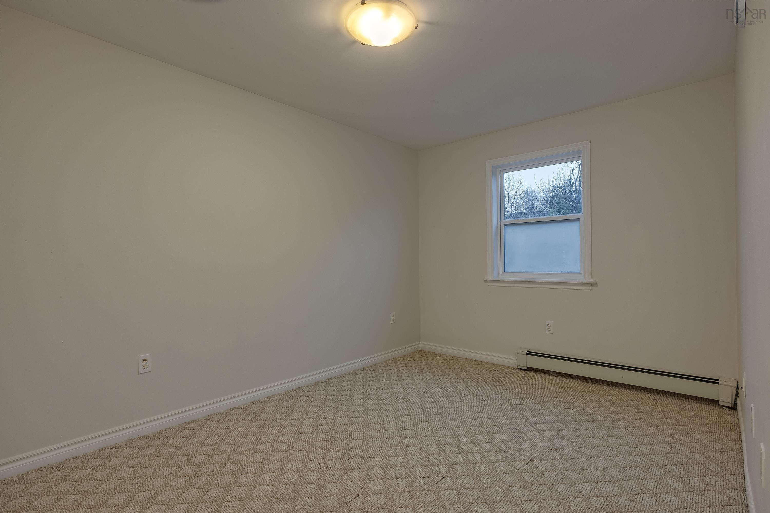 $509,900.00: 54 Surrey Way, Dartmouth