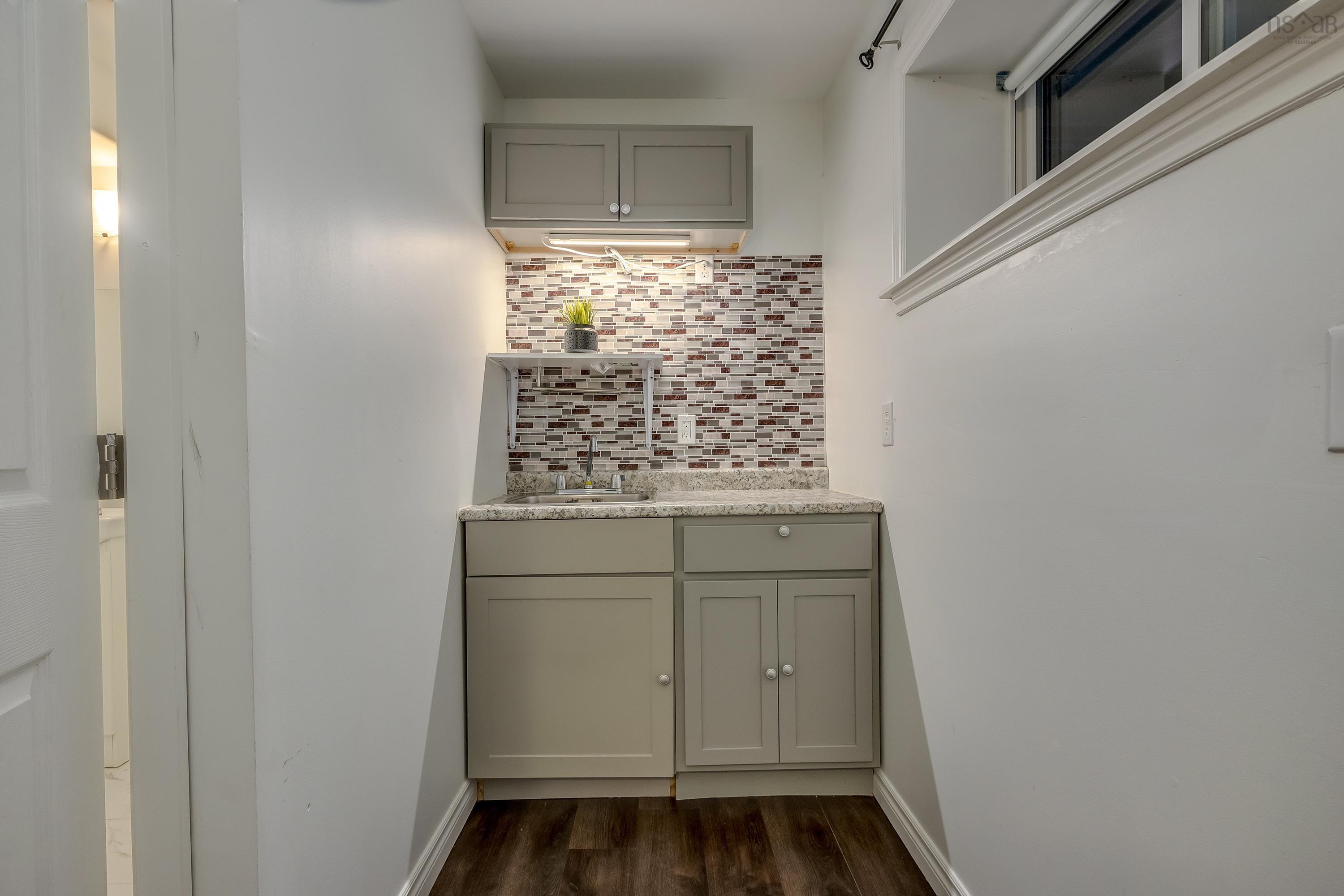 $509,900.00: 54 Surrey Way, Dartmouth