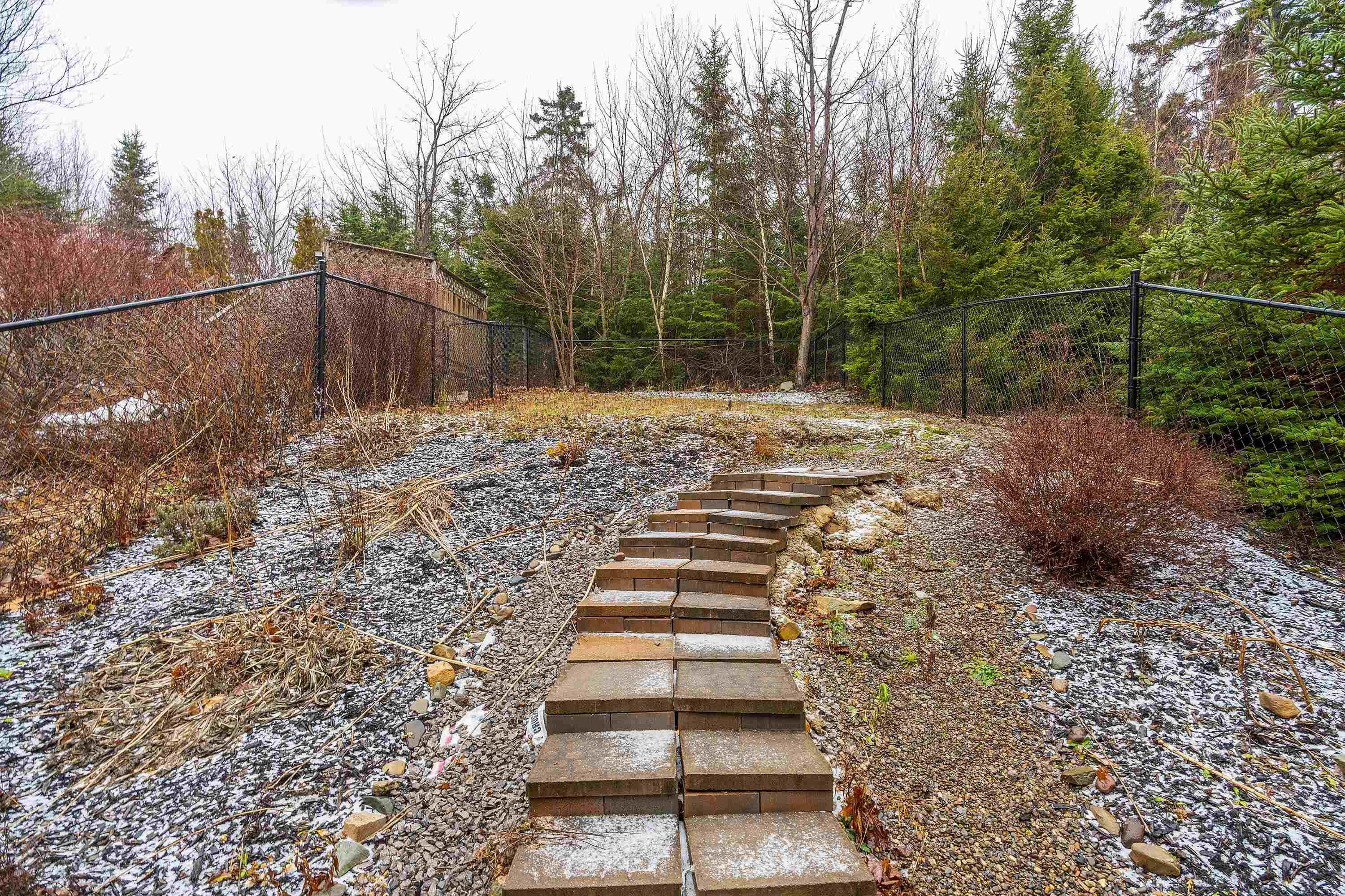 $509,900.00: 54 Surrey Way, Dartmouth