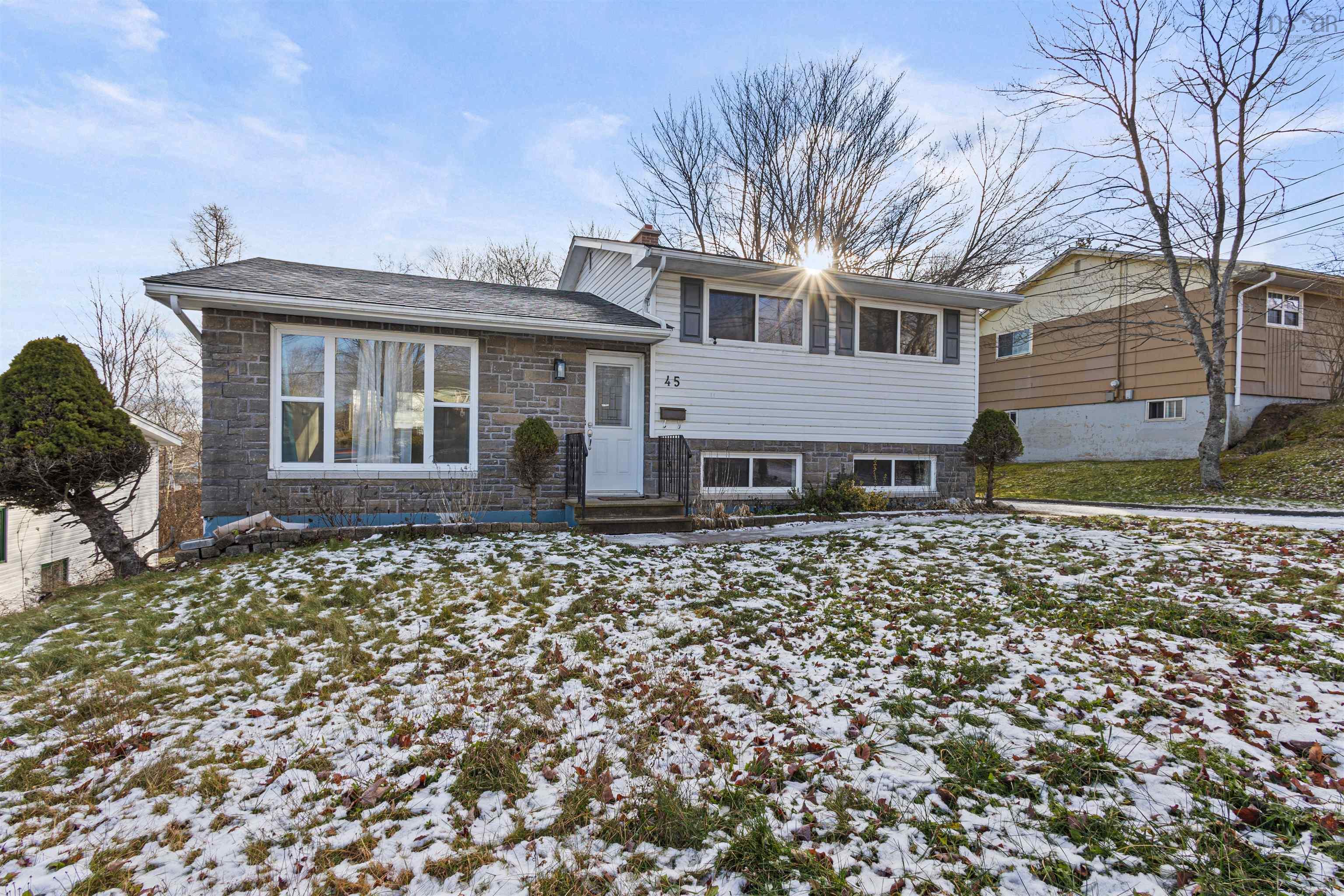 $519,900.00: 45 Beaver Bank Road, Lower Sackville