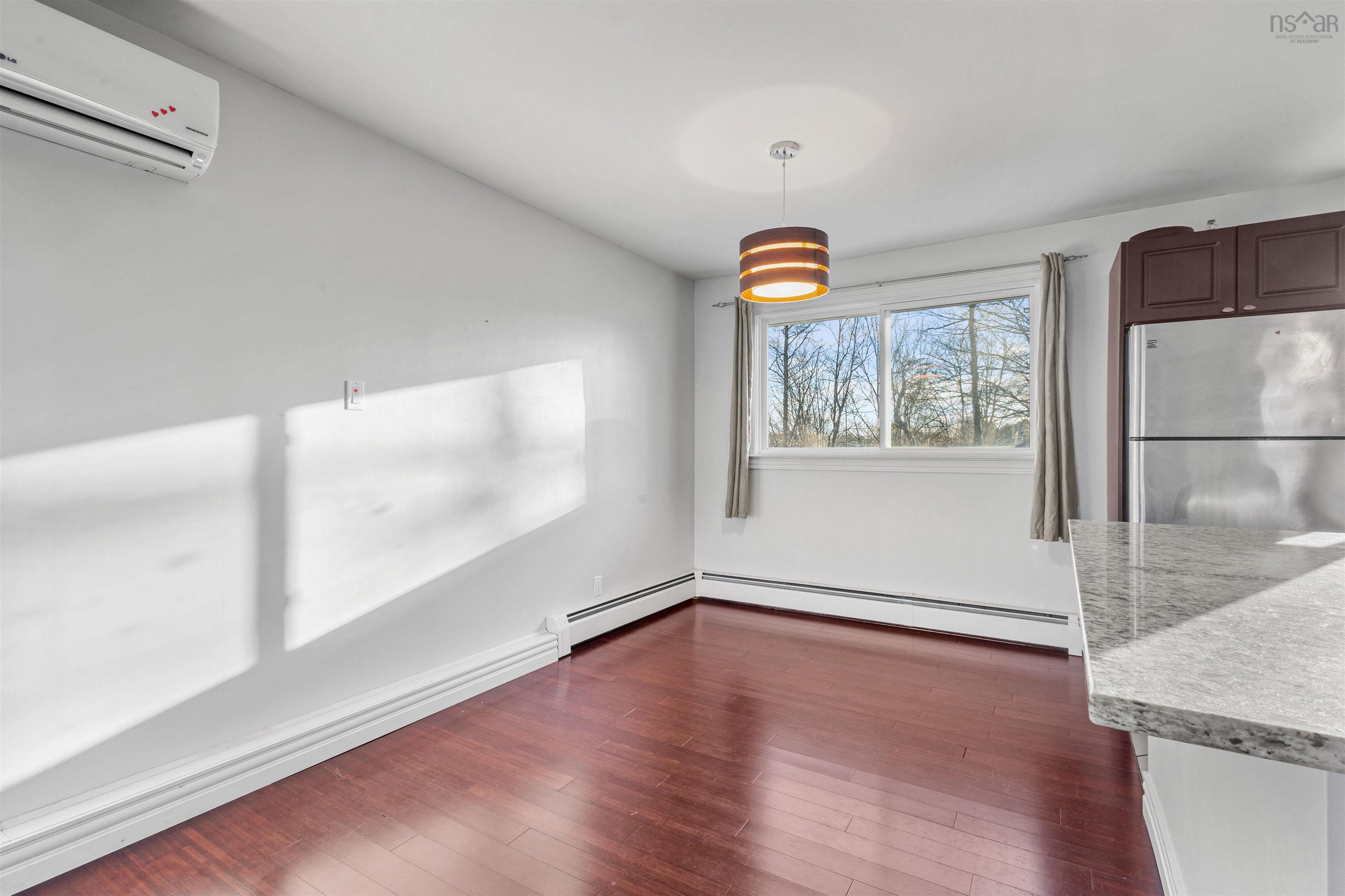 $519,900.00: 45 Beaver Bank Road, Lower Sackville