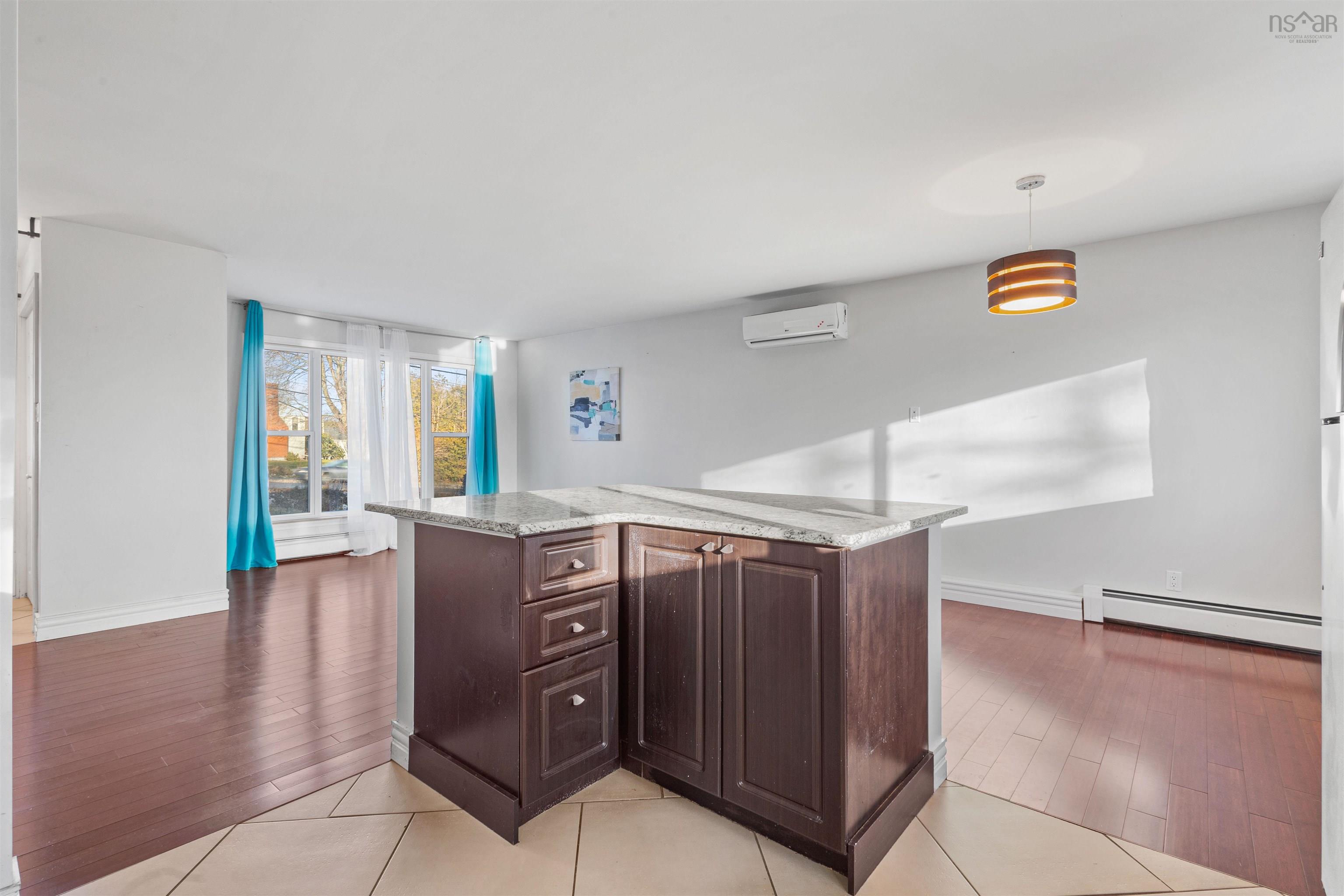 $519,900.00: 45 Beaver Bank Road, Lower Sackville