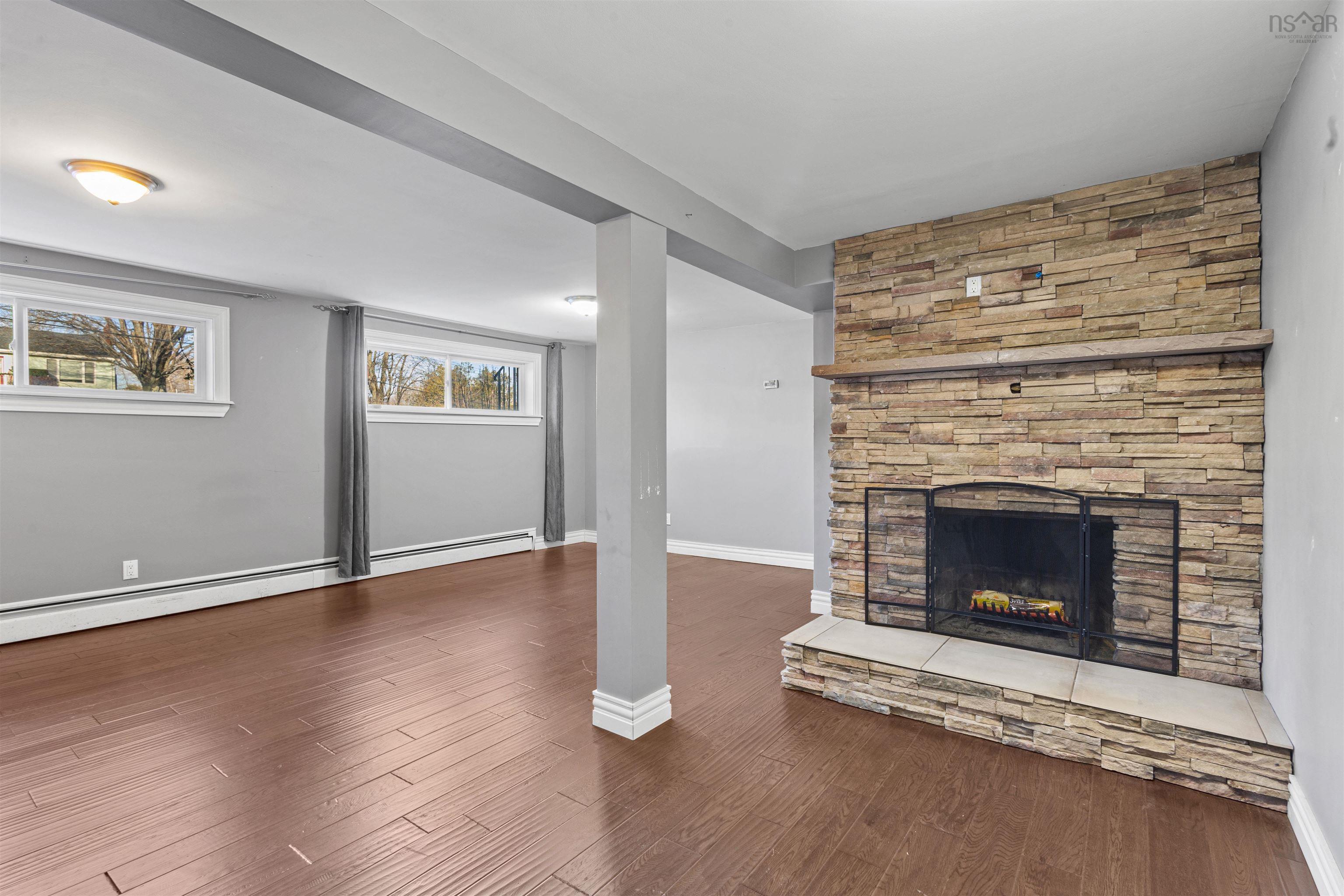 $519,900.00: 45 Beaver Bank Road, Lower Sackville