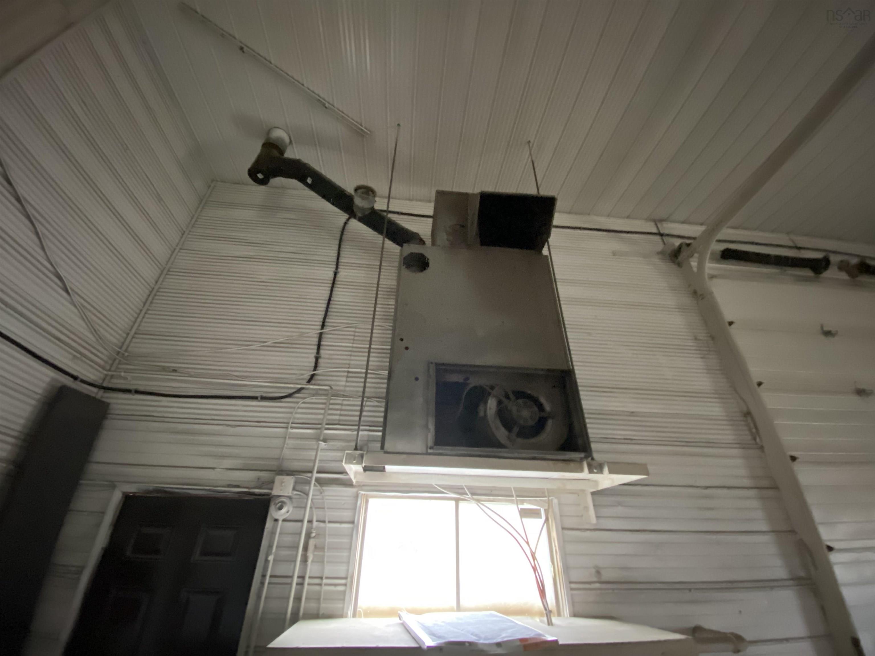 $850,000.00: 277 Lower Truro Road, Truro