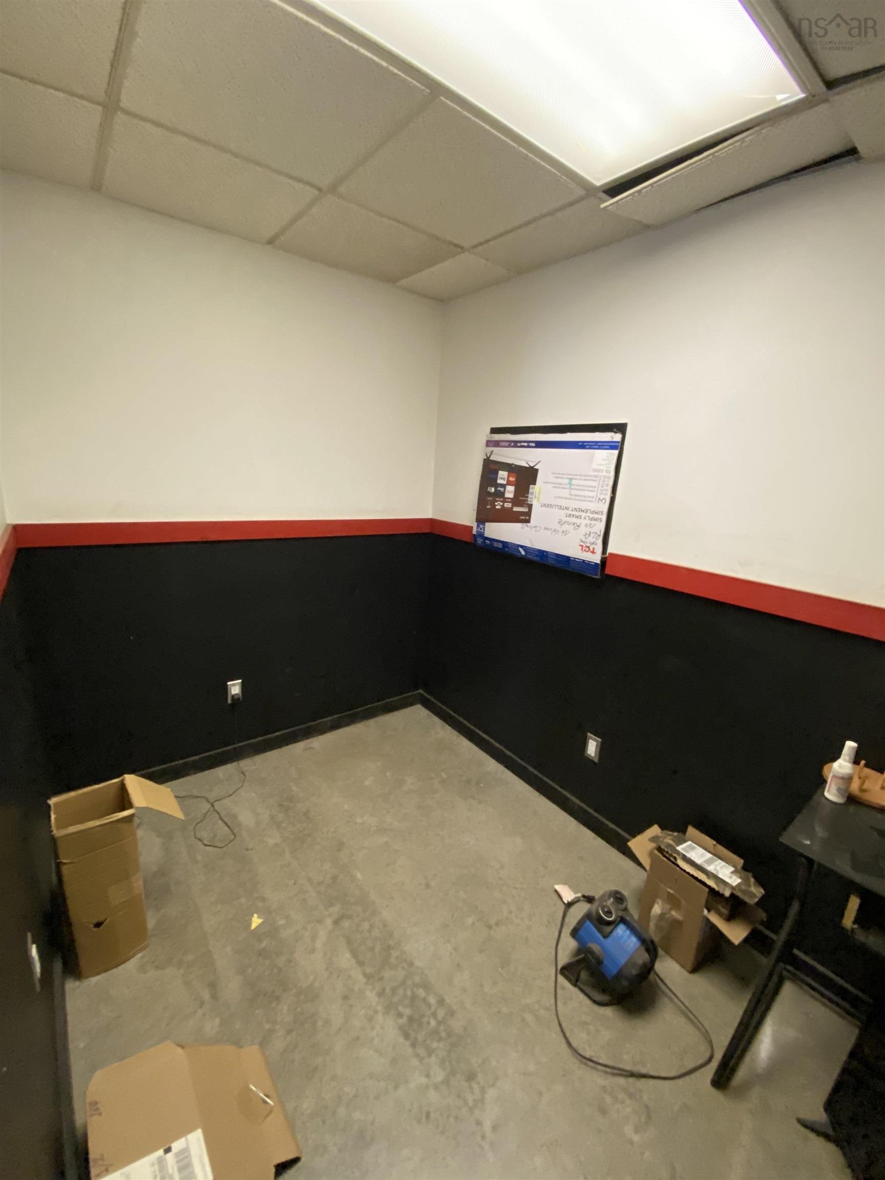 $850,000.00: 277 Lower Truro Road, Truro