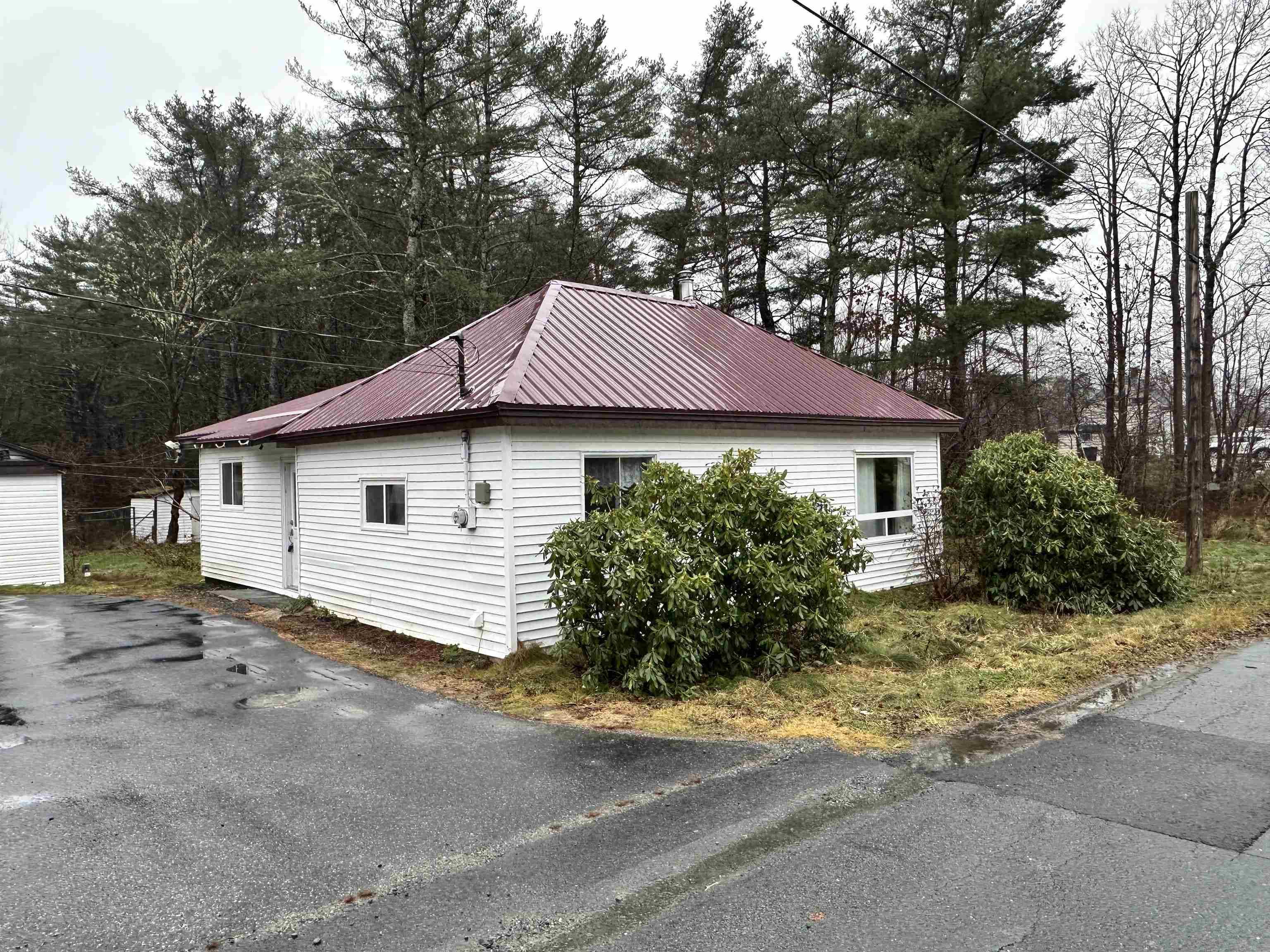 $185,000.00: 83 Glenwood Street, Milton