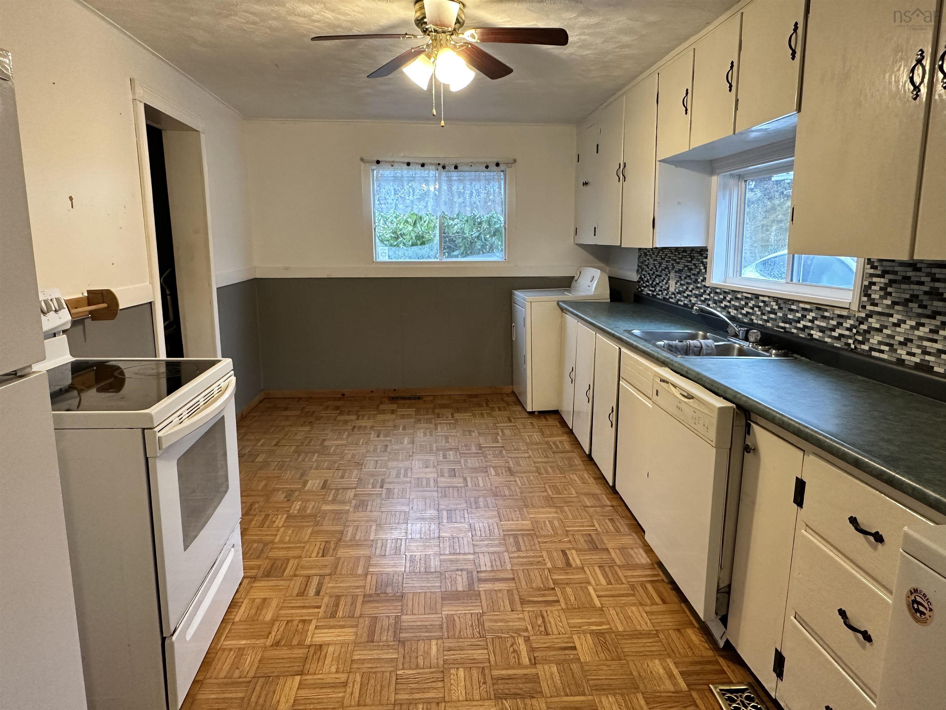 $185,000.00: 83 Glenwood Street, Milton