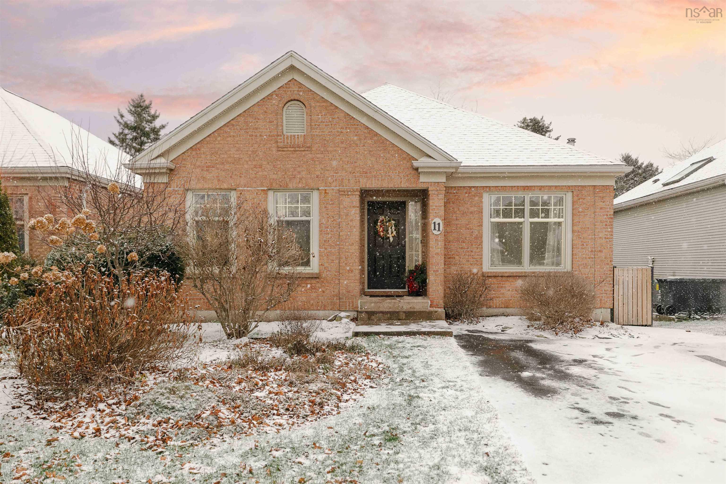 $699,900.00: 11 Bowsprit Close, Bedford