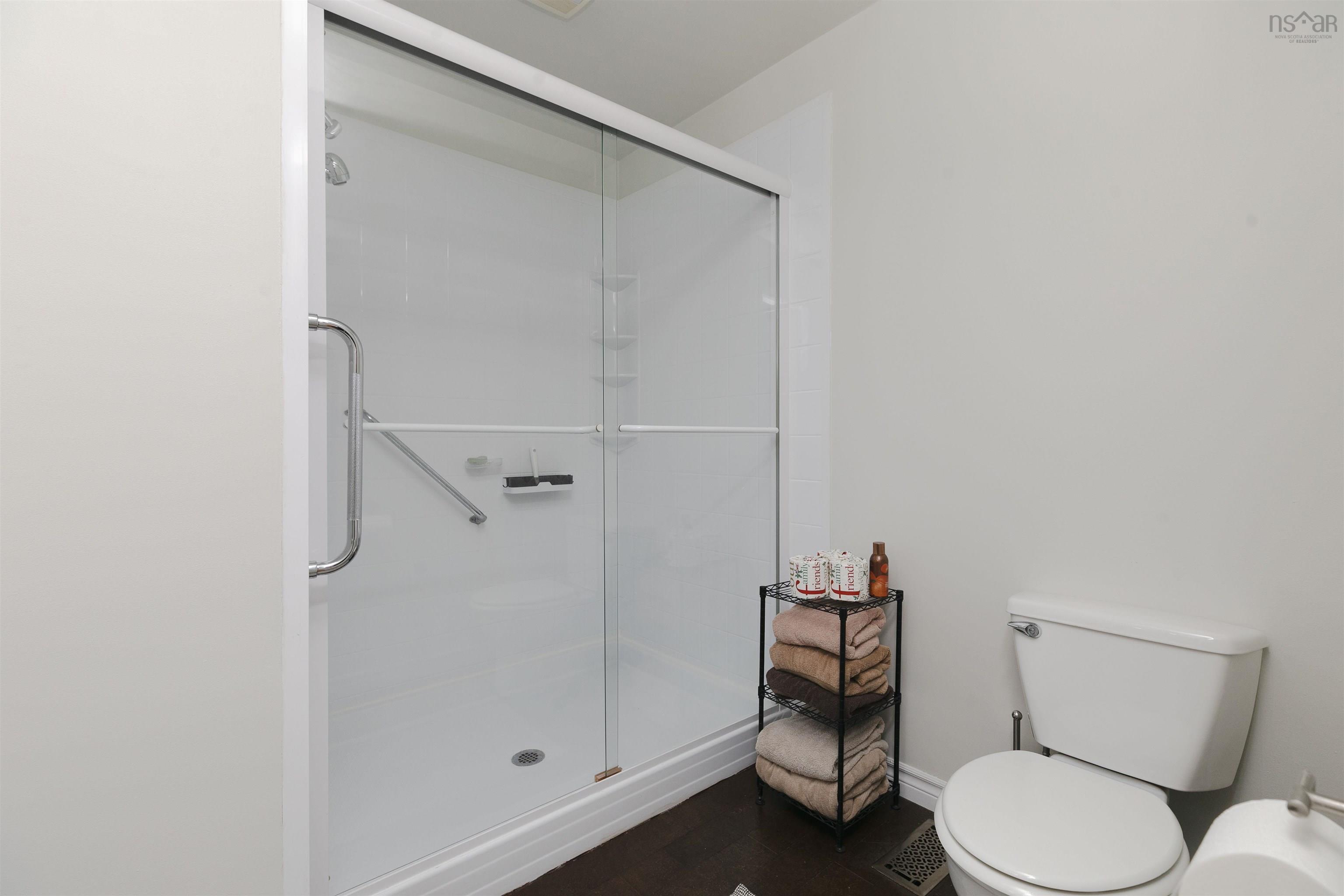 $699,900.00: 11 Bowsprit Close, Bedford