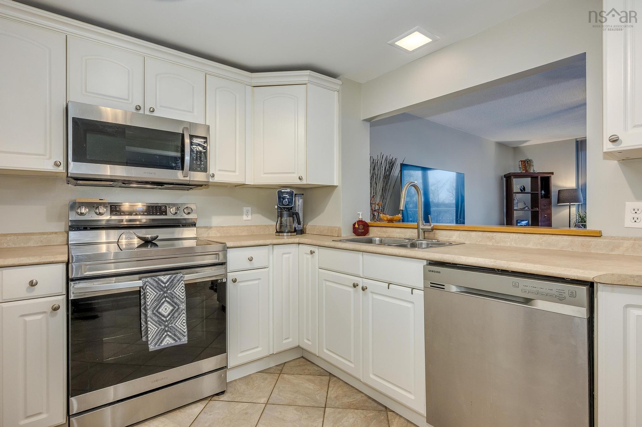 $435,000.00: 111 1 Prince Street, Dartmouth