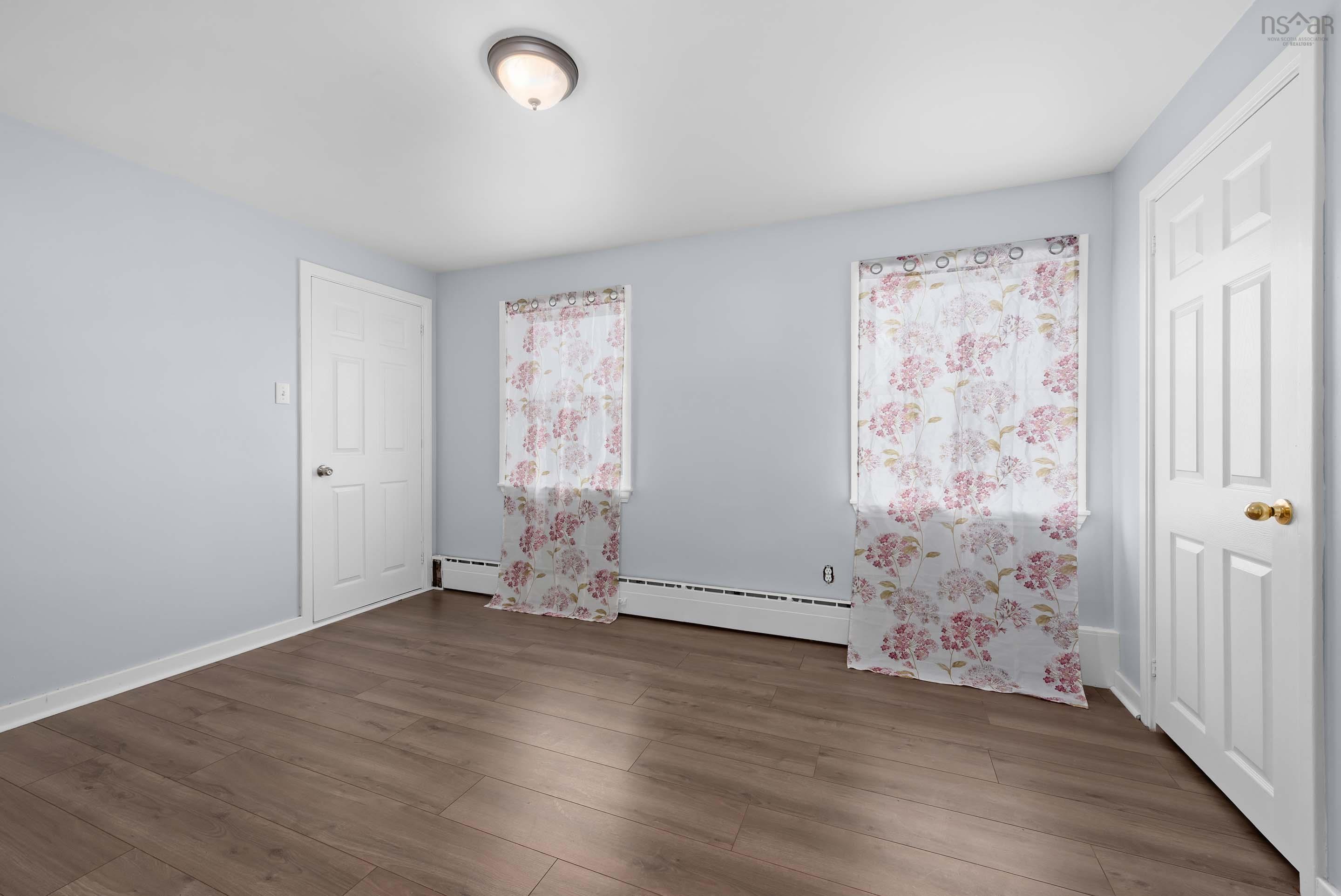 $499,900.00: 287 Main Street, Dartmouth