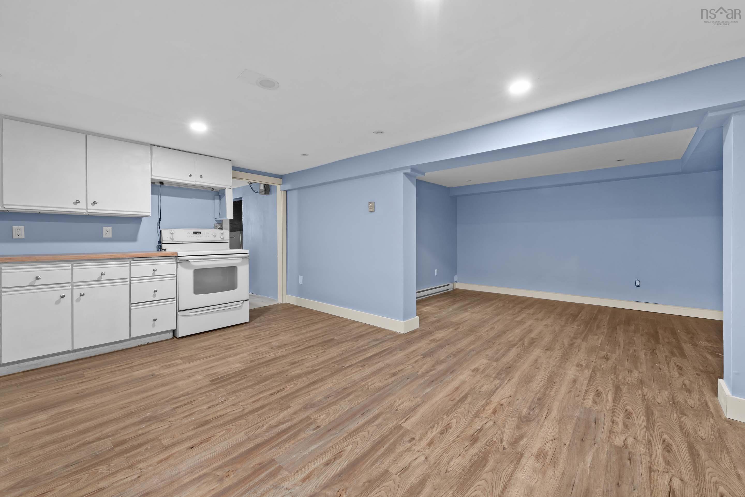 $499,900.00: 287 Main Street, Dartmouth