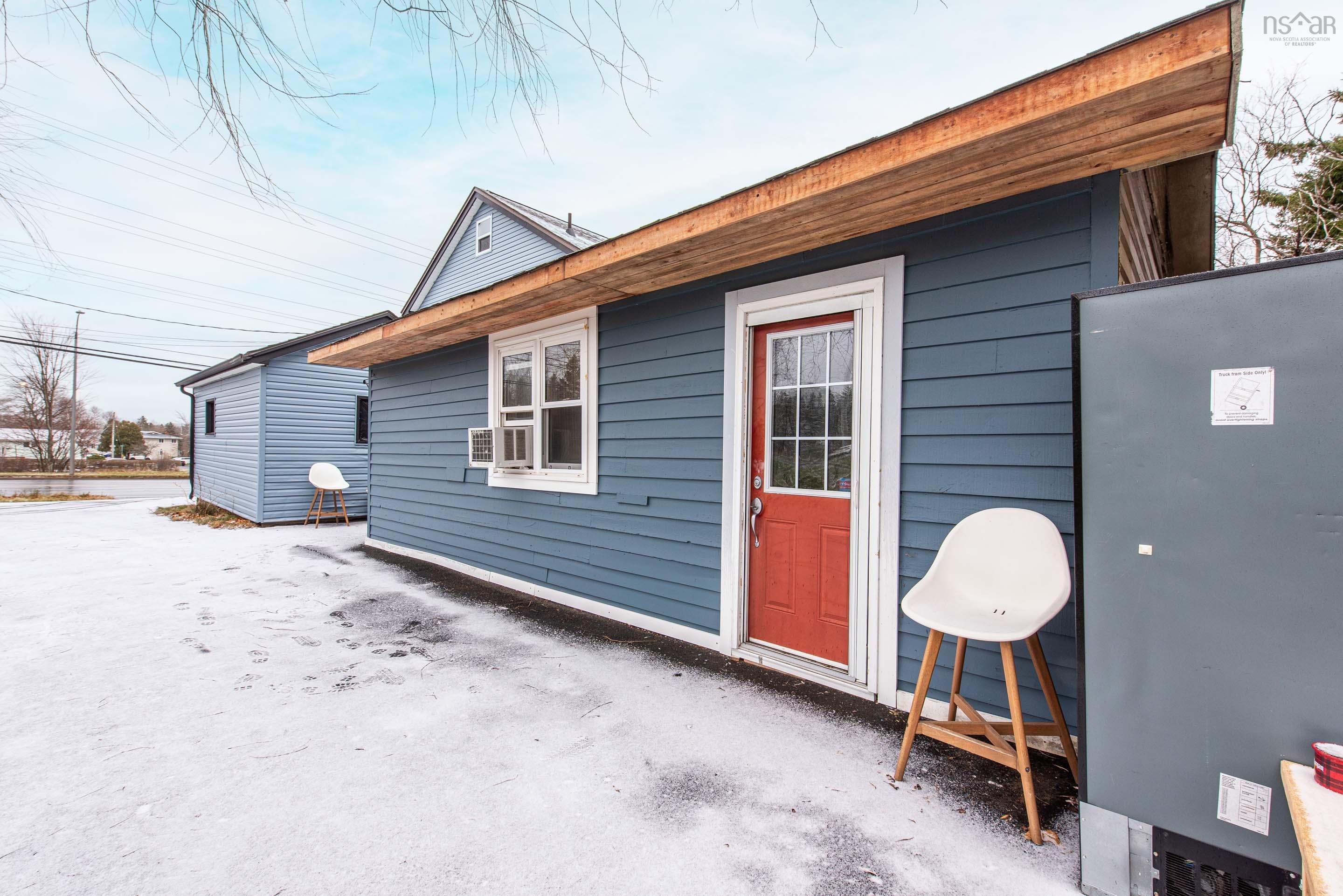 $499,900.00: 287 Main Street, Dartmouth