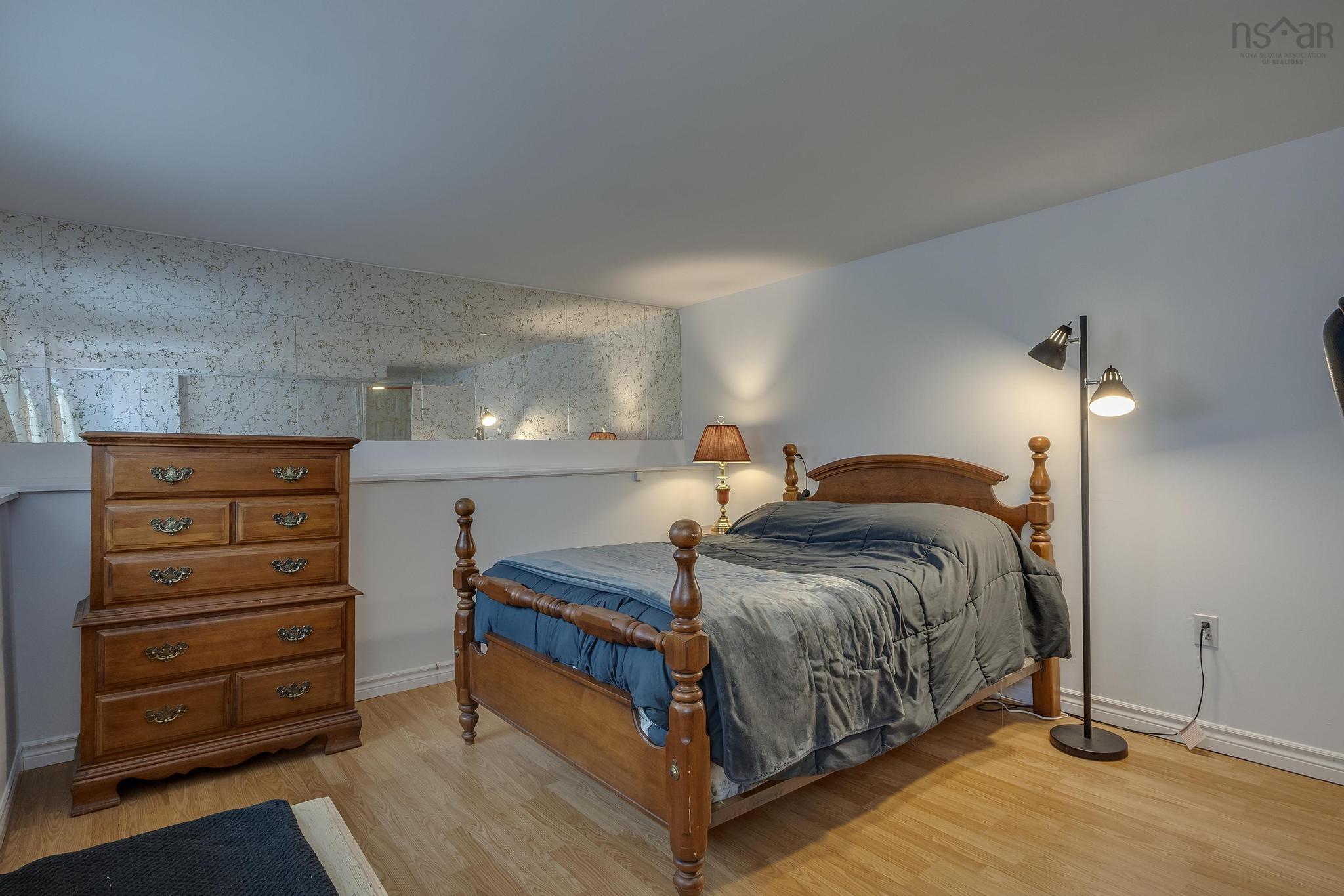 $524,900.00: 21 Tamarack Circle, Lower Sackville