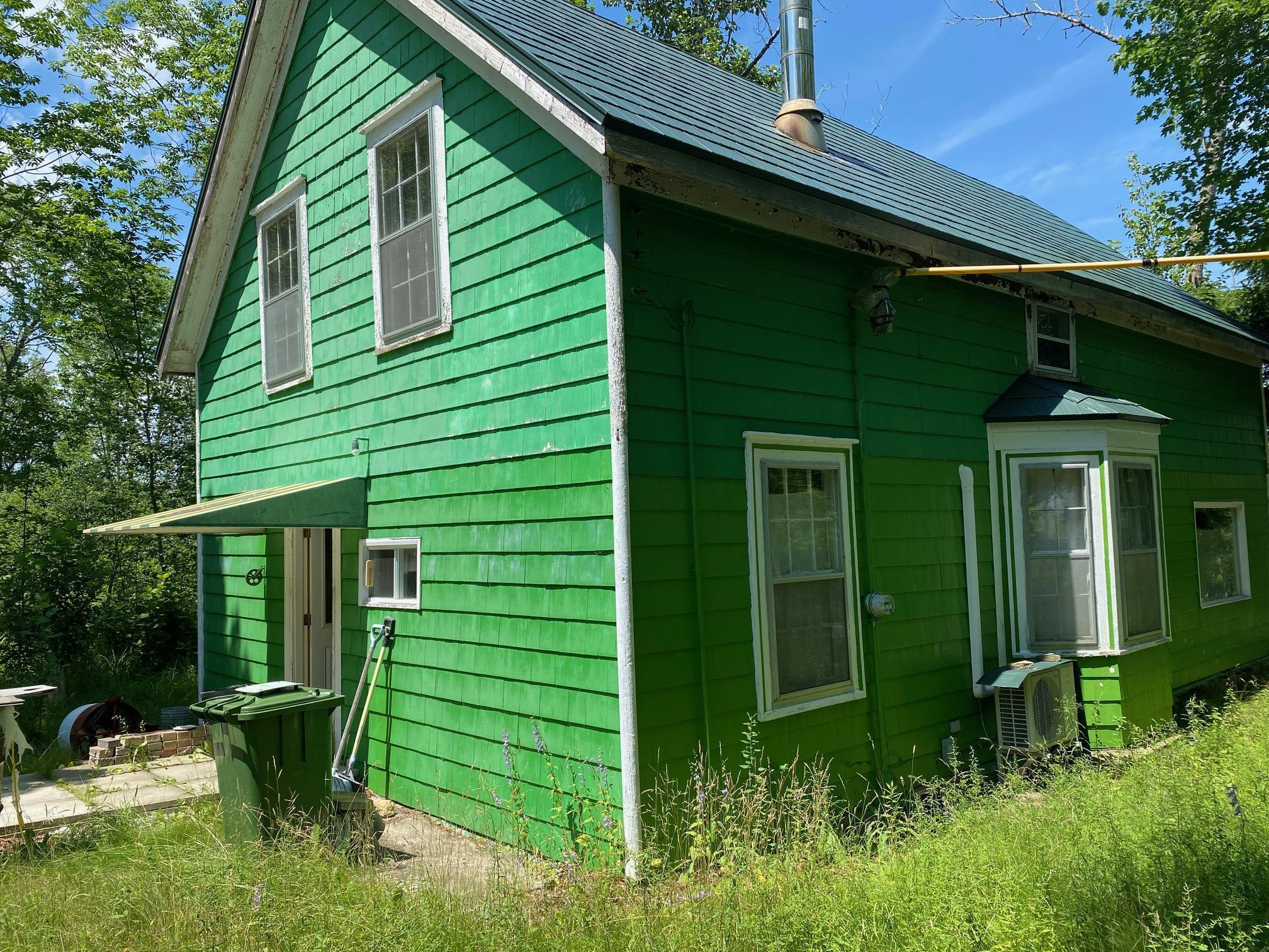 $100,000.00: 8885 Highway 8, South Brookfield